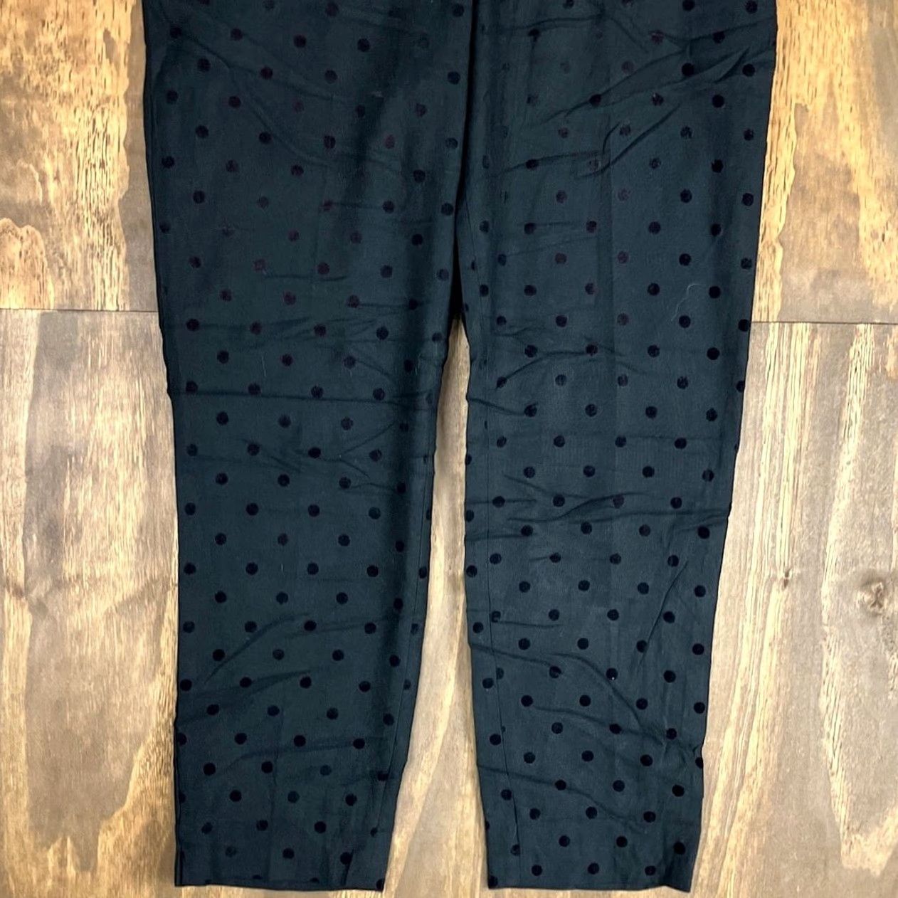 Talbots Talbots Womens Pants Black Petite Hampshire Ankle Cropped Polka Dot Stretch 8P Size 30" / US 8 / IT 44 - 3 Thumbnail