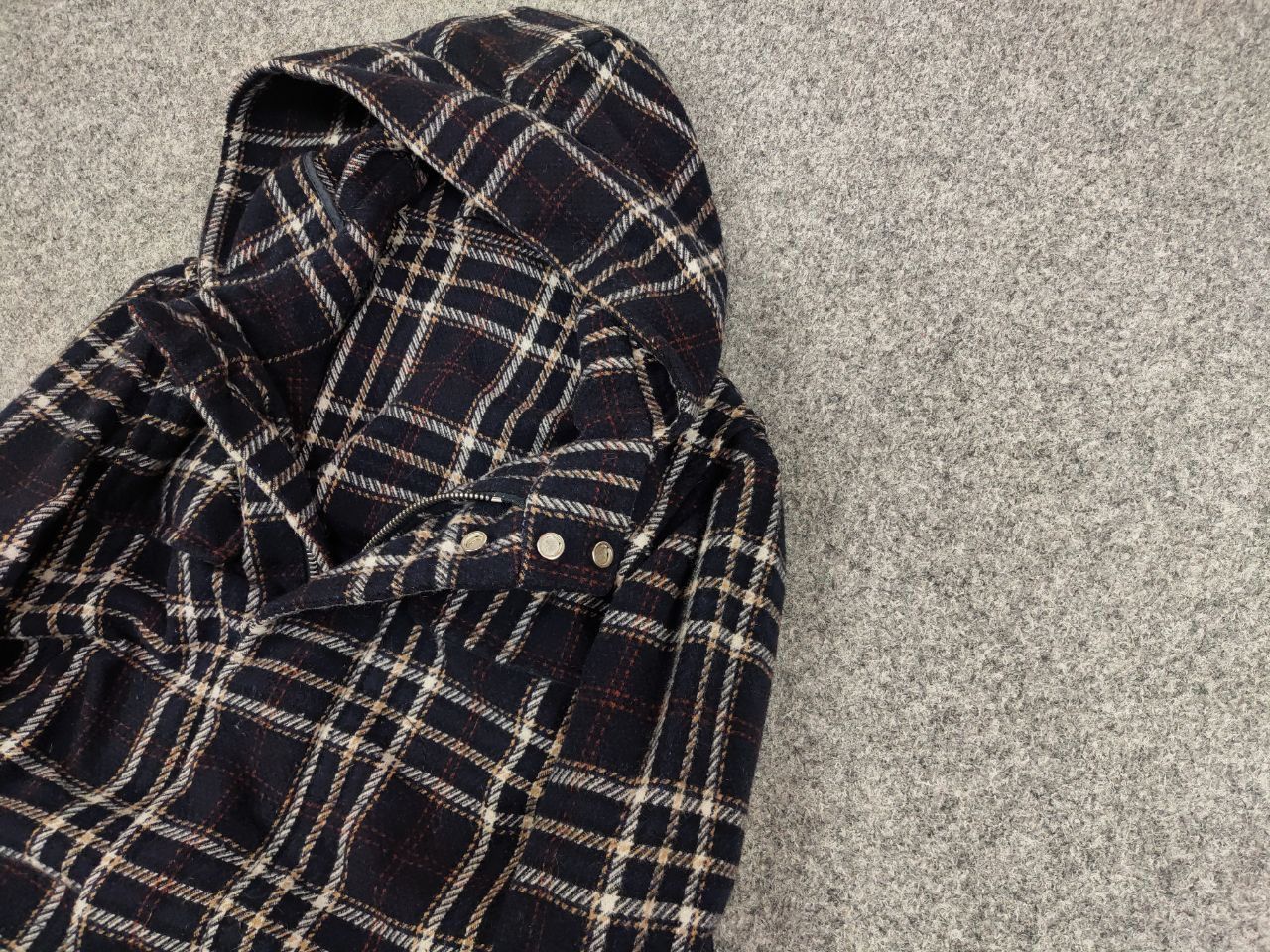 Paolo Pecora Paolo Pecora Design Duffle Checkered coat Wool Jacket Size US S / EU 44-46 / 1 - 4 Thumbnail