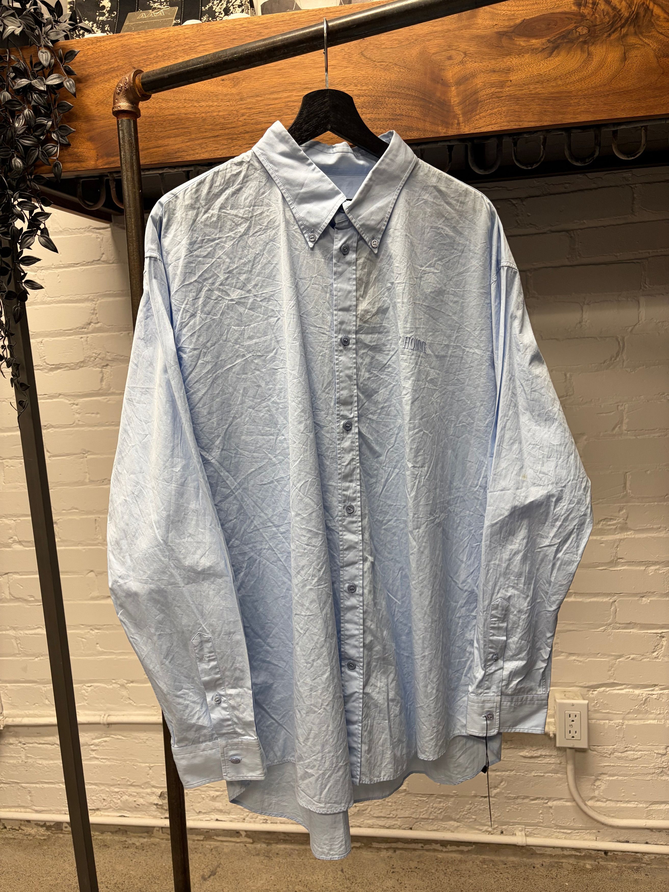 Balenciaga 2017 Balenciaga ‘Homme’ Embroidered Back Button Down Shirt Size US XL / EU 56 / 4 - 1 Thumbnail