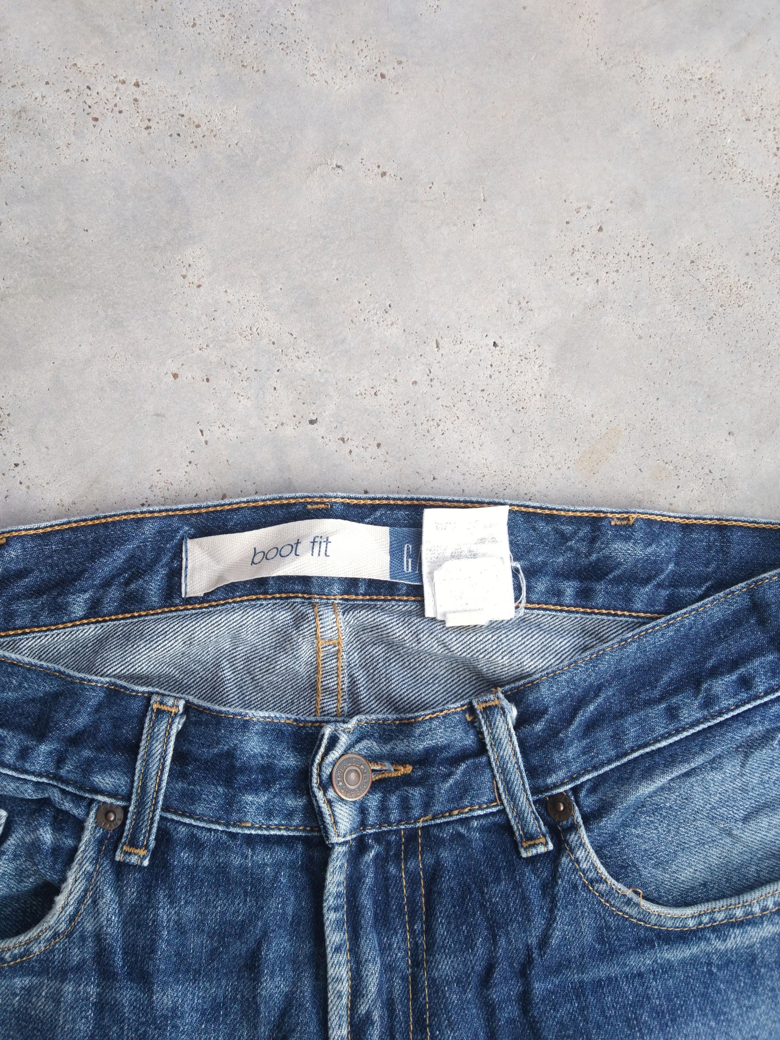 Gap Vintage faded Blue Gap Boot Cut Distressed Jeans 33x31 Size US 33 - 8 Thumbnail