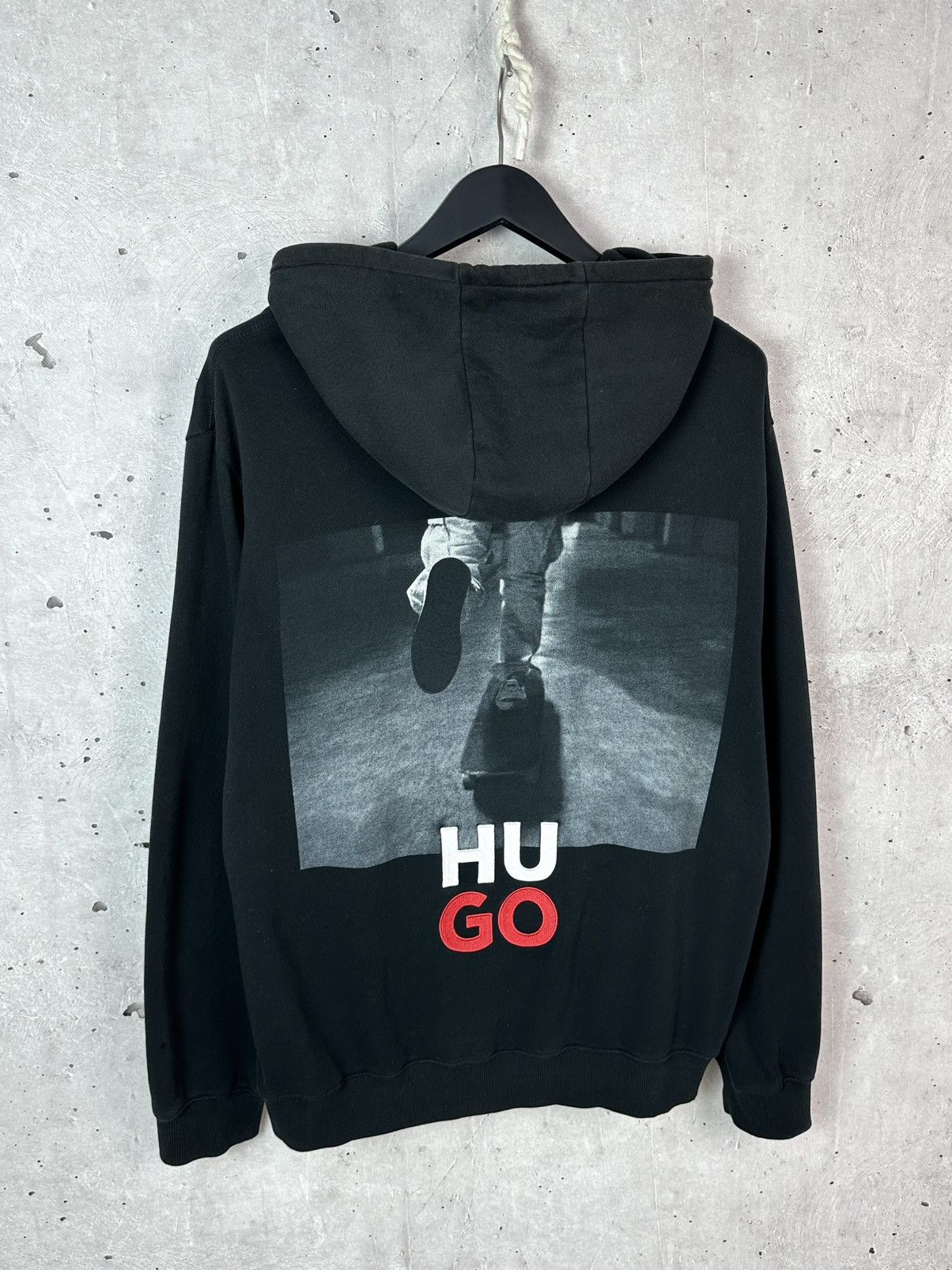 Hugo Boss Hugo Boss Black Long Sleeve Skate Back Print Men’s Hoodie Size US L / EU 52-54 / 3 - 1 Thumbnail