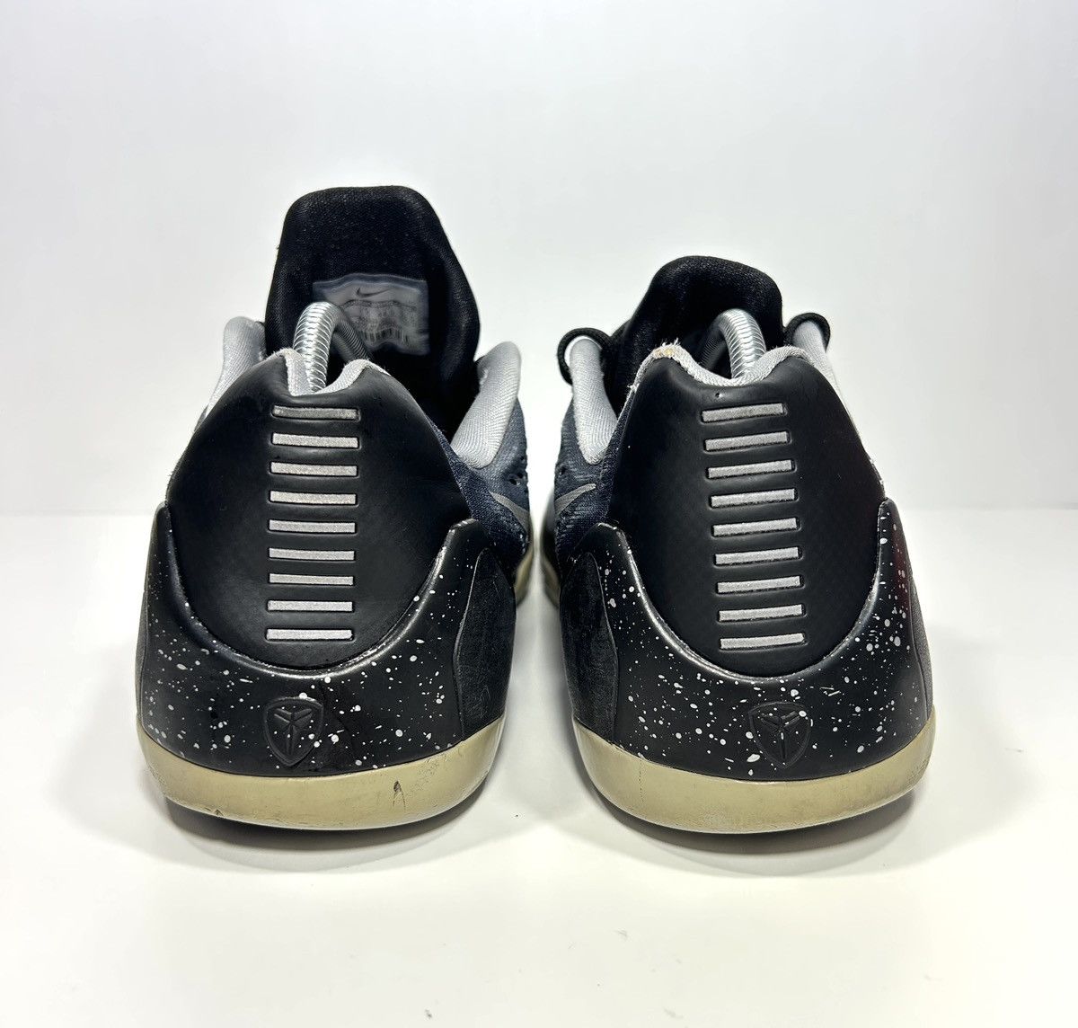 Nike Nike Kobe 9 EM Low ‘Metallic Silver’ Shoes Size: 10.5 M Size US 10.5 / EU 43-44 - 5 Thumbnail