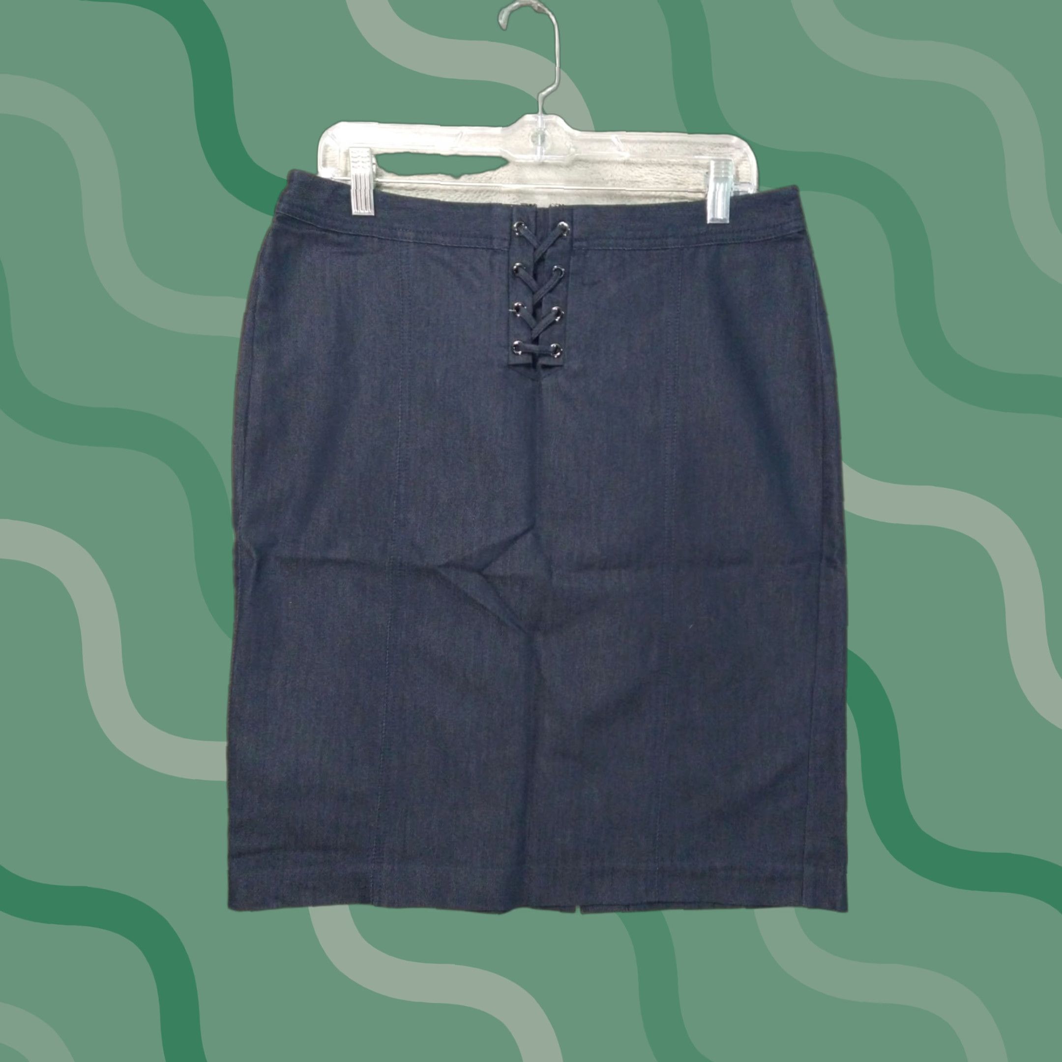 Talbots Talbots Skirt Womens 10 Blue Denim Midi Pencil Stretch Dark Wash Denim Skirt Womens 10 Blue Size 32" / US 10 / IT 46 - 1 Thumbnail