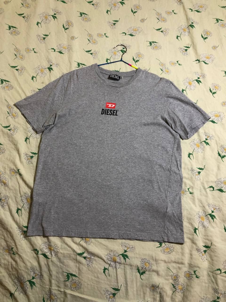 Diesel Y2K Diesel Spellout Script Logo Vintage T Shirt Rare Size US L / EU 52-54 / 3 - 1 Thumbnail