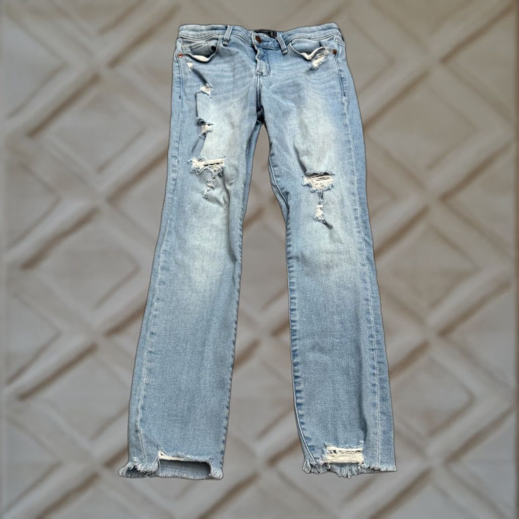 Abercrombie & Fitch VINTAGE Abercrombie & Fitch Denim Jeans Womens 27 Low Rise Ankle Distressed Slim Casualwear Streetwear Size 27" / US 4 / IT 40 - 1 Thumbnail