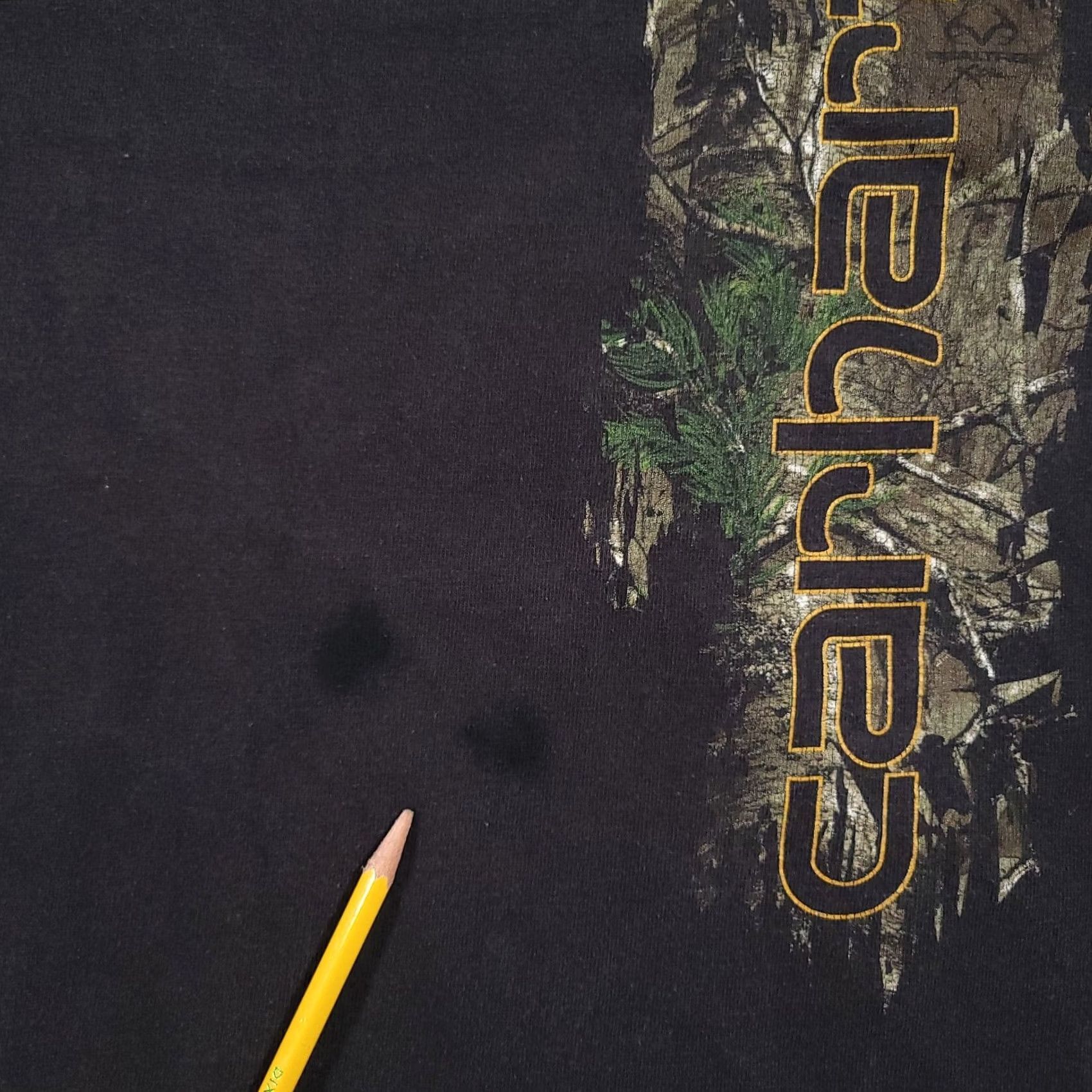Carhartt VINTAGE Carhartt T-Shirt Mens Medium Black Spill Out Logo Rugged Outdoor Grunge Tee Size US M / EU 48-50 / 2 - 4 Thumbnail