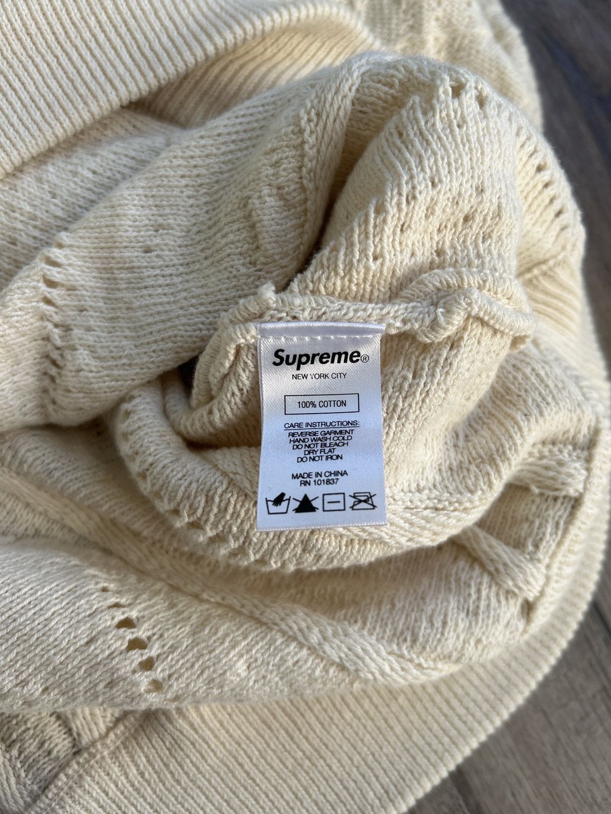 Supreme Supreme Textured Pattern Knit Sweater SS19 Size US L / EU 52-54 / 3 - 5 Thumbnail
