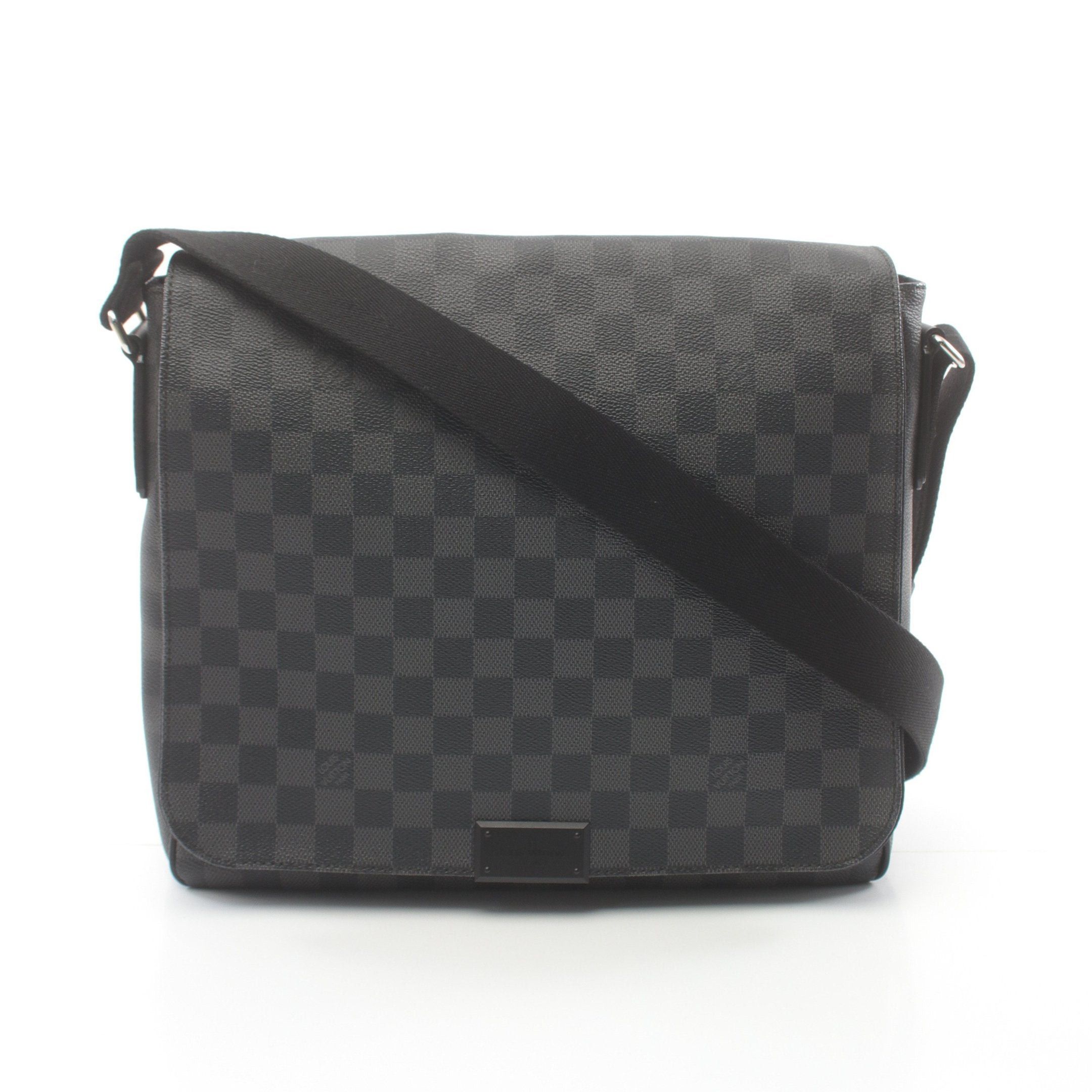 Louis Vuitton Louis Vuitton District Pm Damier Graphite Shoulder Bag Leather Black Size ONE SIZE - 1 Thumbnail
