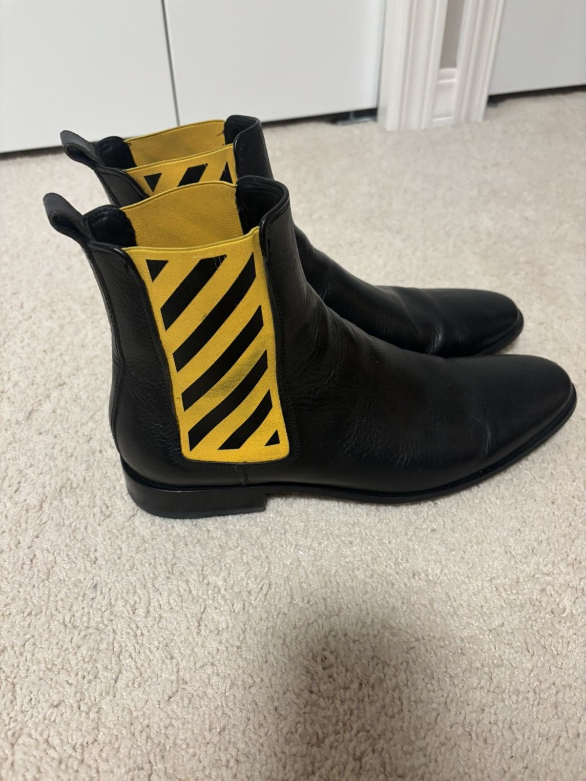 Off-White Chelsea Boot Size US 10 / EU 43 - 1 Thumbnail