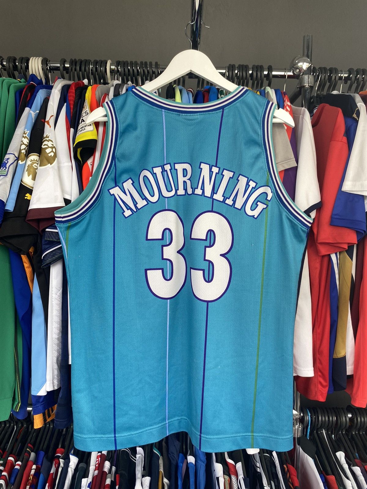 Champion VINTAGE CHARLOTTE HORNETS NBA BASKETBALL JERSEY #33 MOURNING Size US XL / EU 56 / 4 - 10 Thumbnail