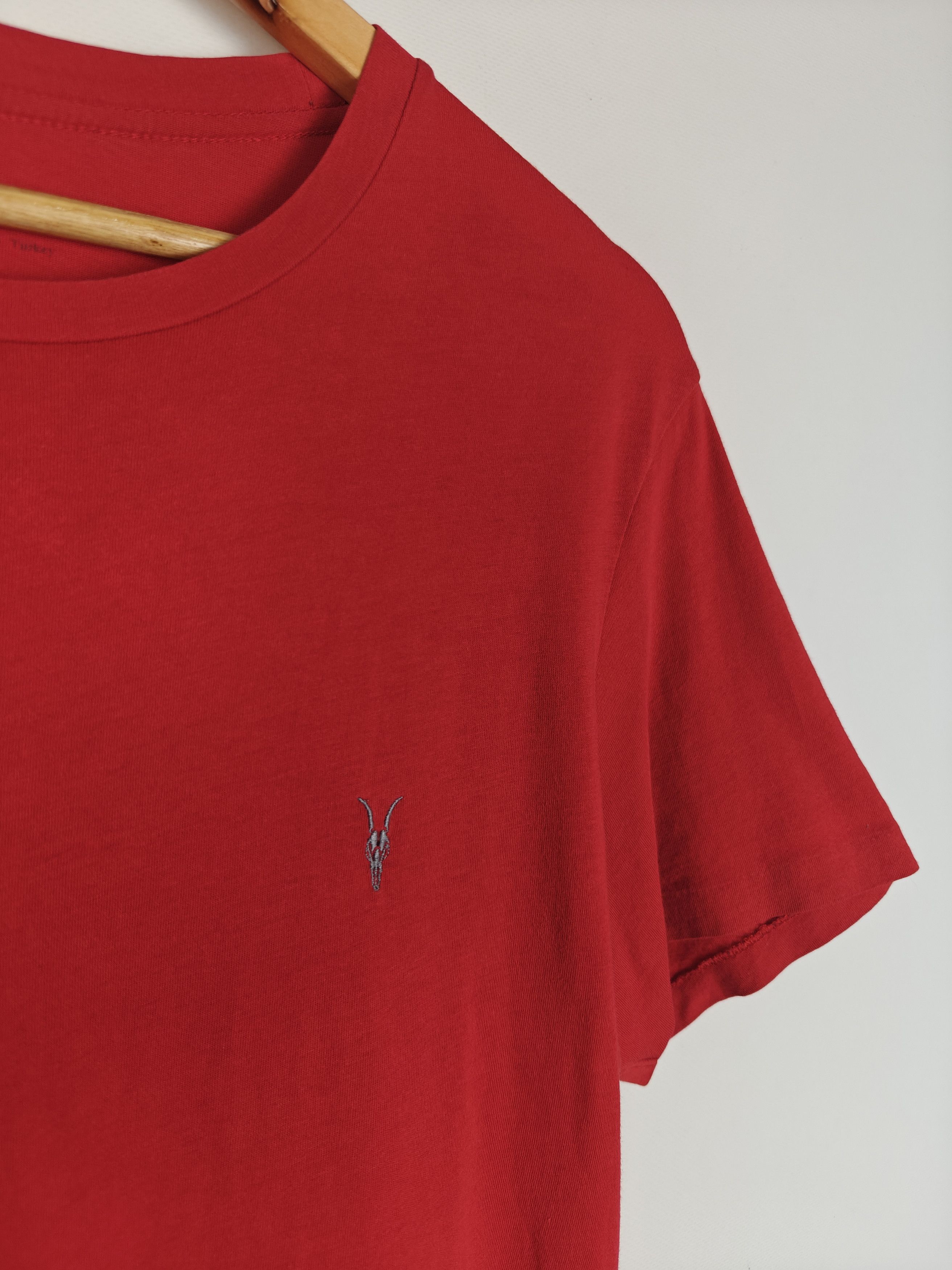Allsaints Allsaints T-Shirt Tonic SS Crew Red size M Size US M / EU 48-50 / 2 - 4 Thumbnail