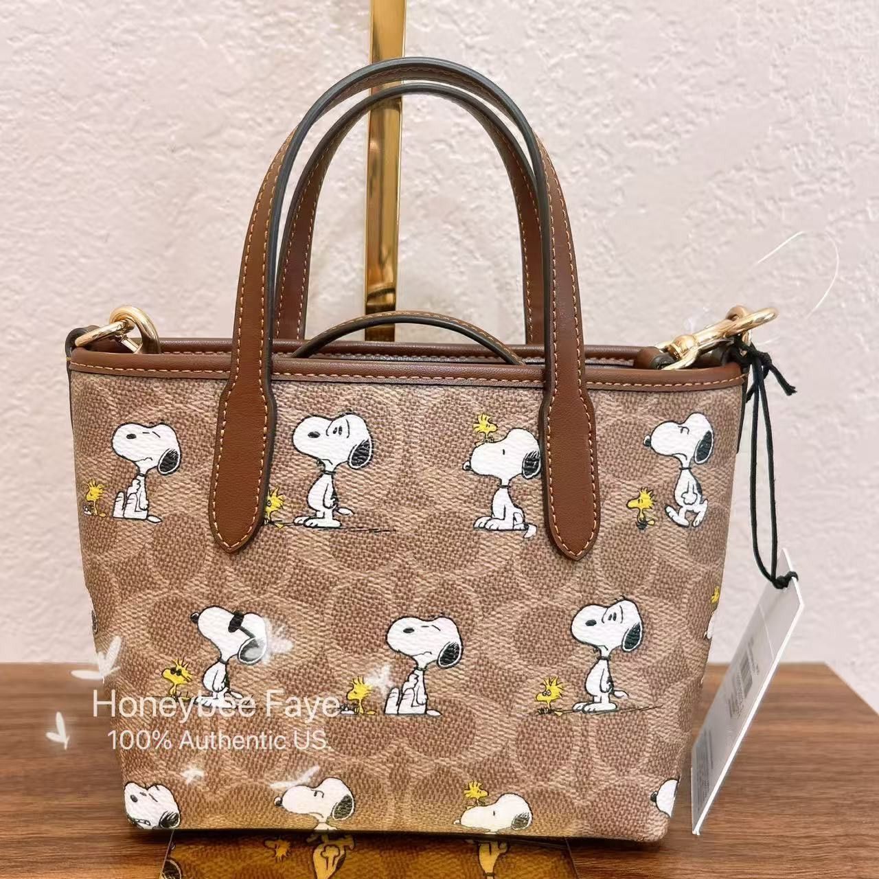 Coach Peanuts City Mini Tote Bag With Snoopy Print CBS83 Size ONE SIZE - 2 Thumbnail