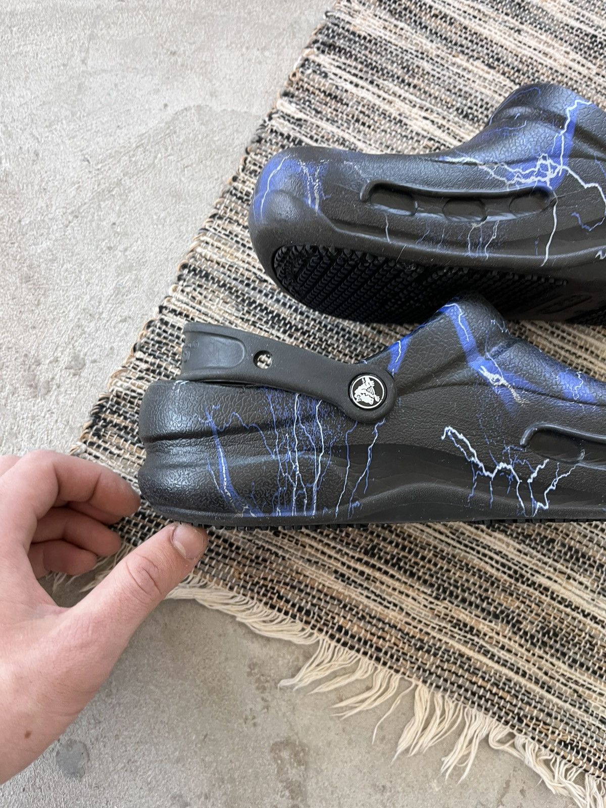 Crocs Vintage Crocs Bistro Clog Black Lightning Bolts Y2K Size US 10 / EU 43 - 10 Thumbnail