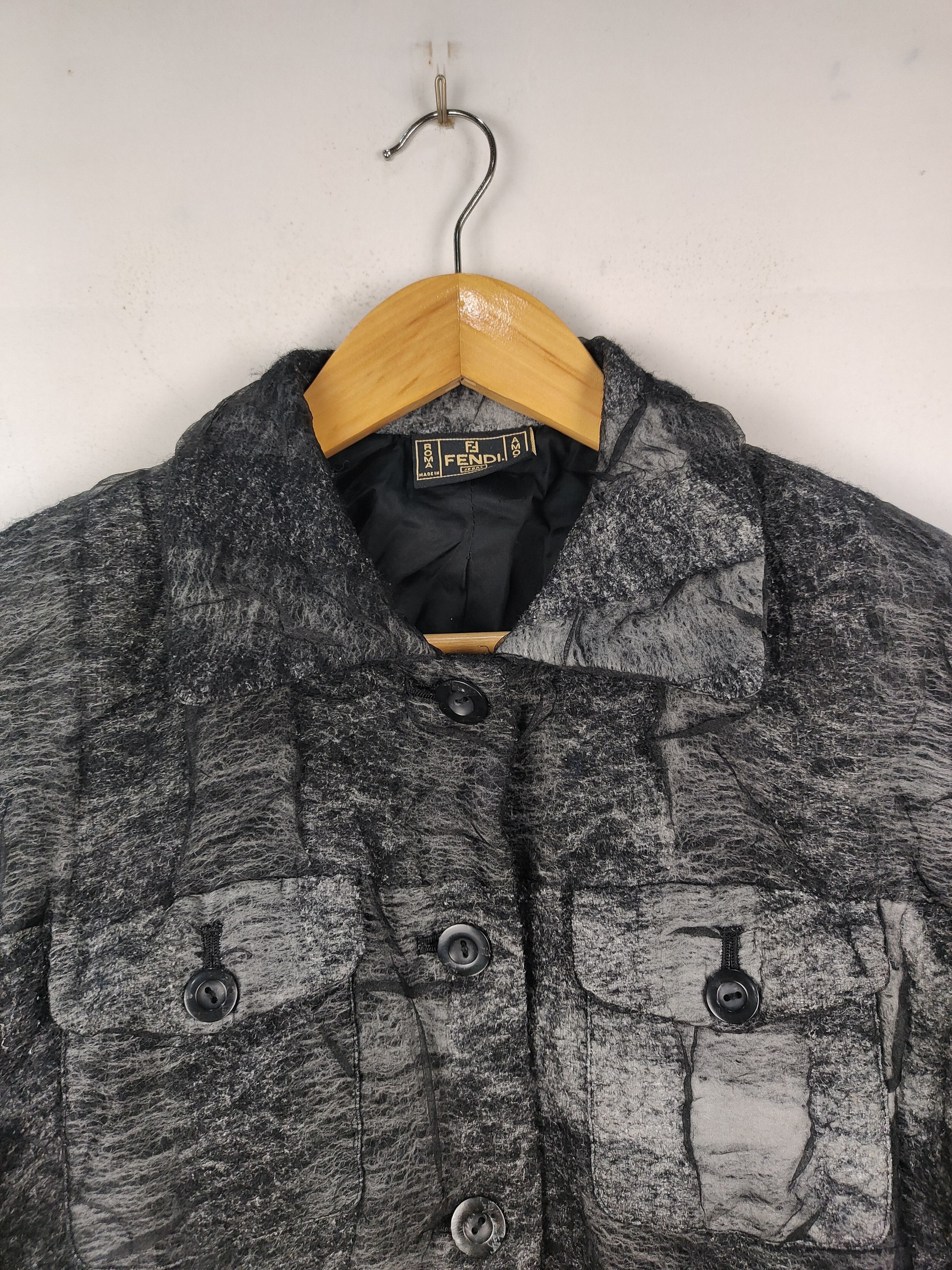 Fendi Vintage Fendi Button-up Jacket Size US S / EU 44-46 / 1 - 2 Thumbnail