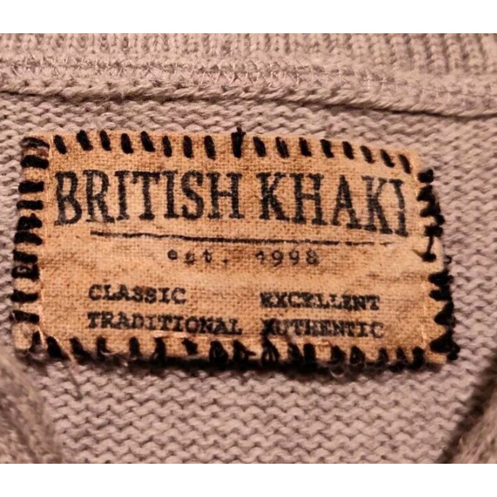 Vintage VINTAGE British Khaki Mens Sweater Pullover Cowl Neck Knit Long Sleeve Size Small Gray Casual Winter Size US S / EU 44-46 / 1 - 7 Thumbnail