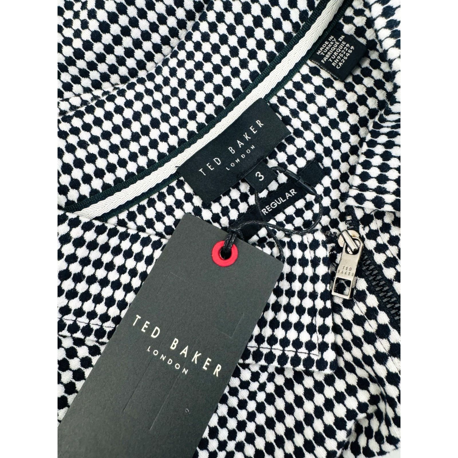 Ted Baker TED BAKER London Polo Shirt - Textured Geometric Zip Collar Men’s XS?M? Size M Black/White Shirt Size US M / EU 48-50 / 2 - 4 Thumbnail