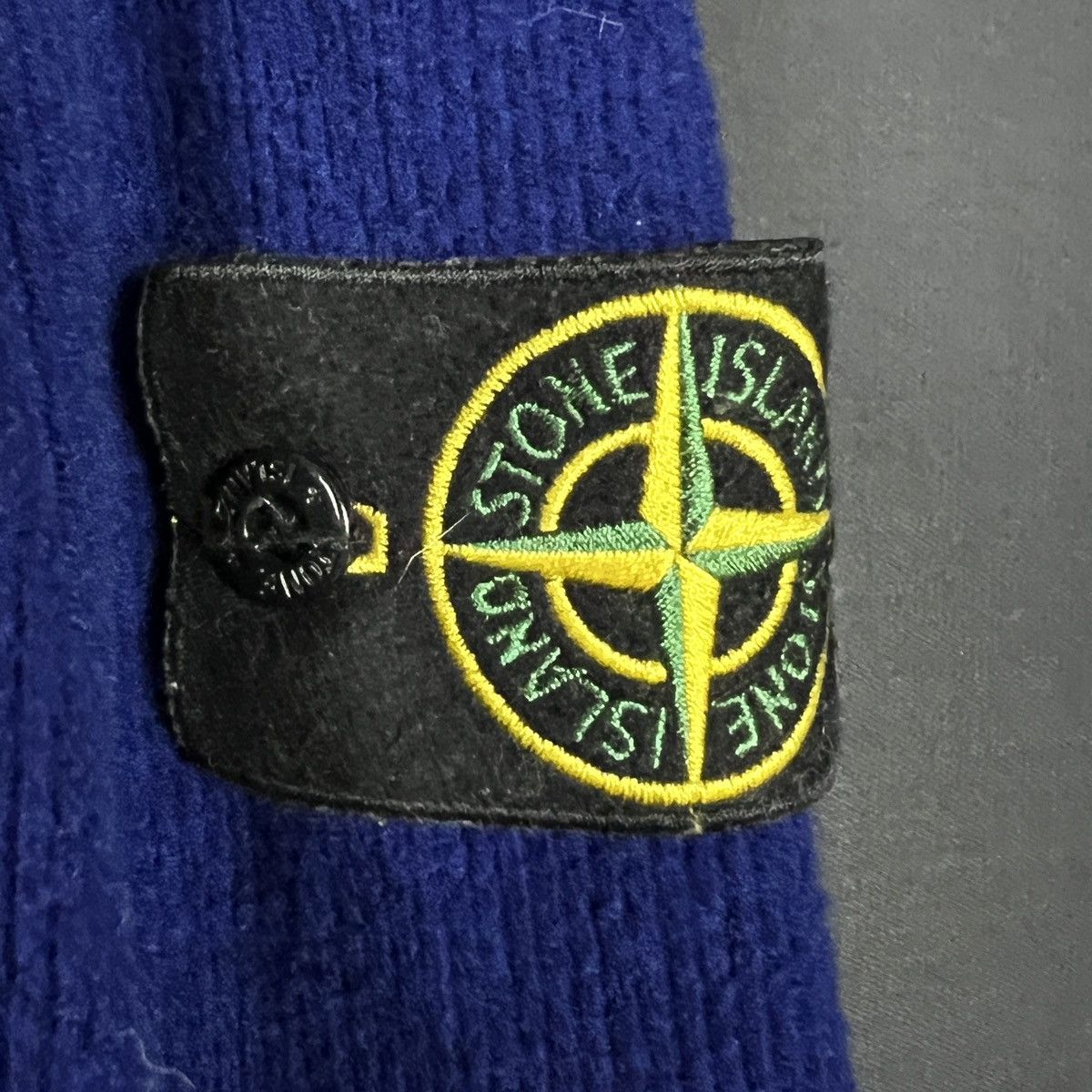 Vintage Vintage Stone Island archival rare men’s zip sweater size ML Size US M / EU 48-50 / 2 - 7 Thumbnail