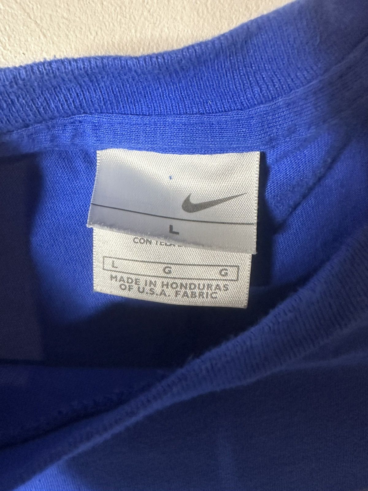 Nike Y2K 2000s Nike SilverTag T Shirt Size US L / EU 52-54 / 3 - 4 Thumbnail