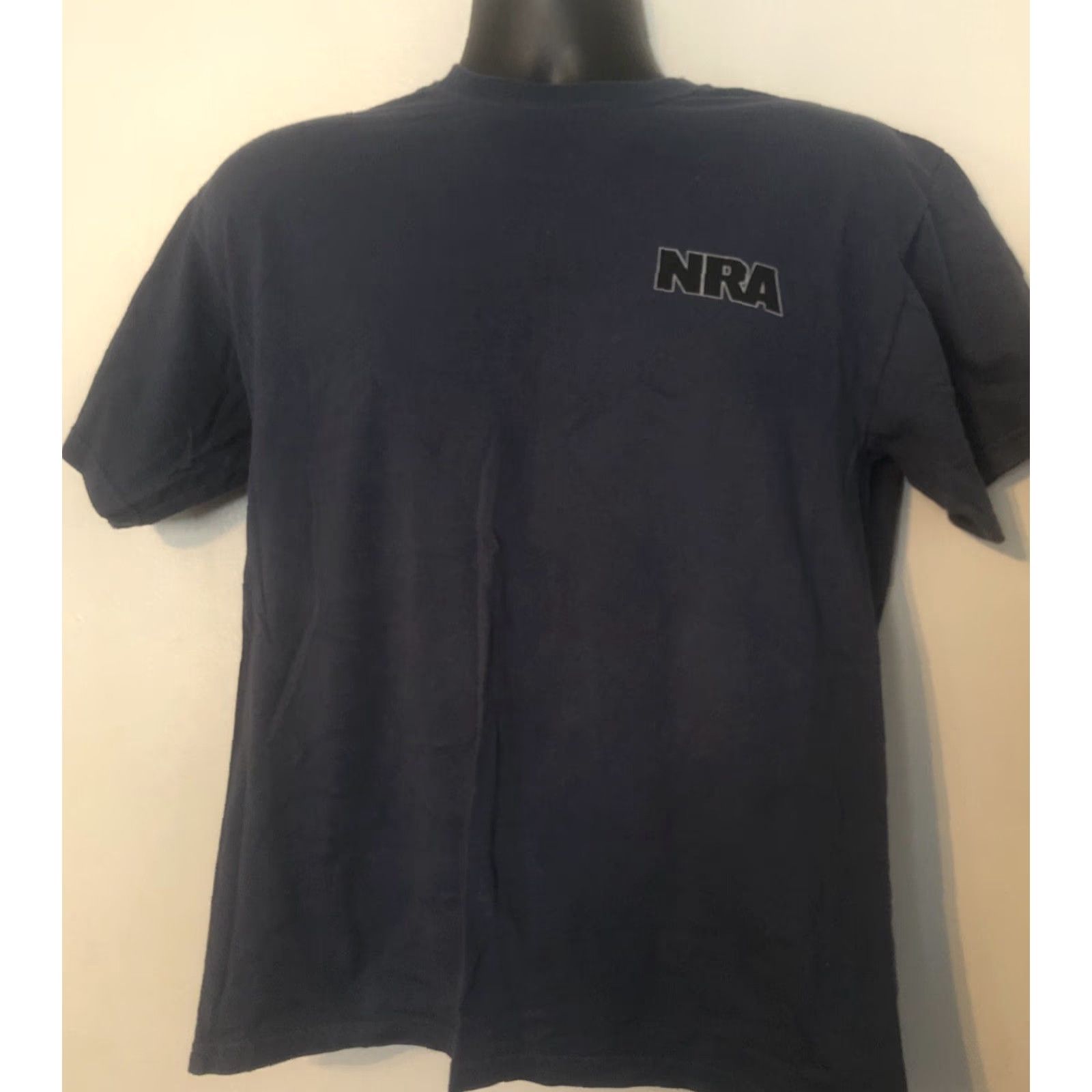 Vintage VINTAGE NRA National Rifle Association Group Big Guns Graphic Tee T-shirt Sz M Gray Short Sleeve Crew Neck Logo Men Guns 90s USA Size US M / EU 48-50 / 2 - 2 Thumbnail