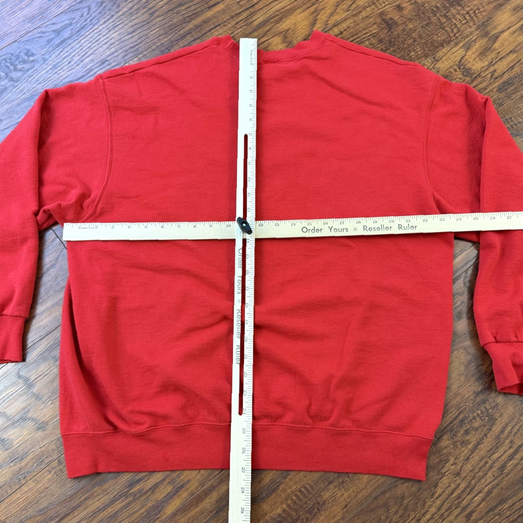 Disney VINTAGE Disney Sweatshirt Mens XL Red Mickey Santa Christmas Tis the Season 5050 Embroidered Graphic Print Crew Neck Fleece Pullover Holiday Clothing Size US XL / EU 56 / 4 - 5 Thumbnail