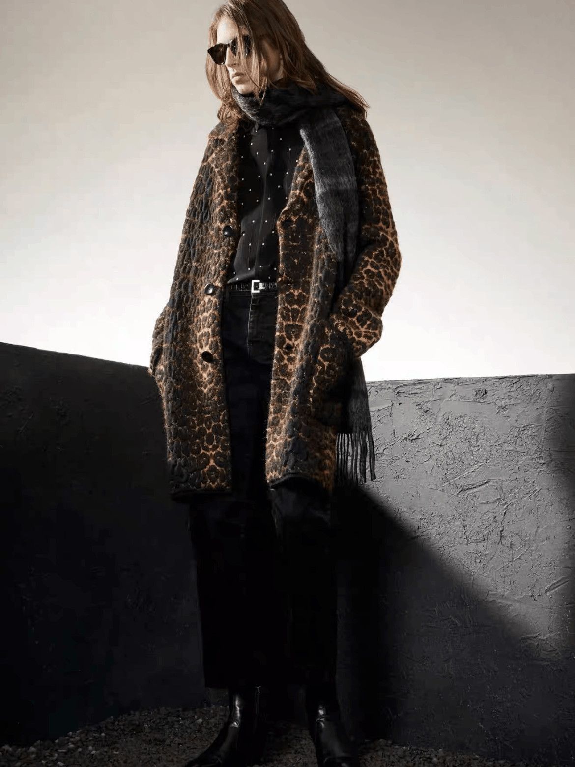 Saint Laurent Paris Saint Laurent Paris 2-2507 Size ONE SIZE - 6 Thumbnail