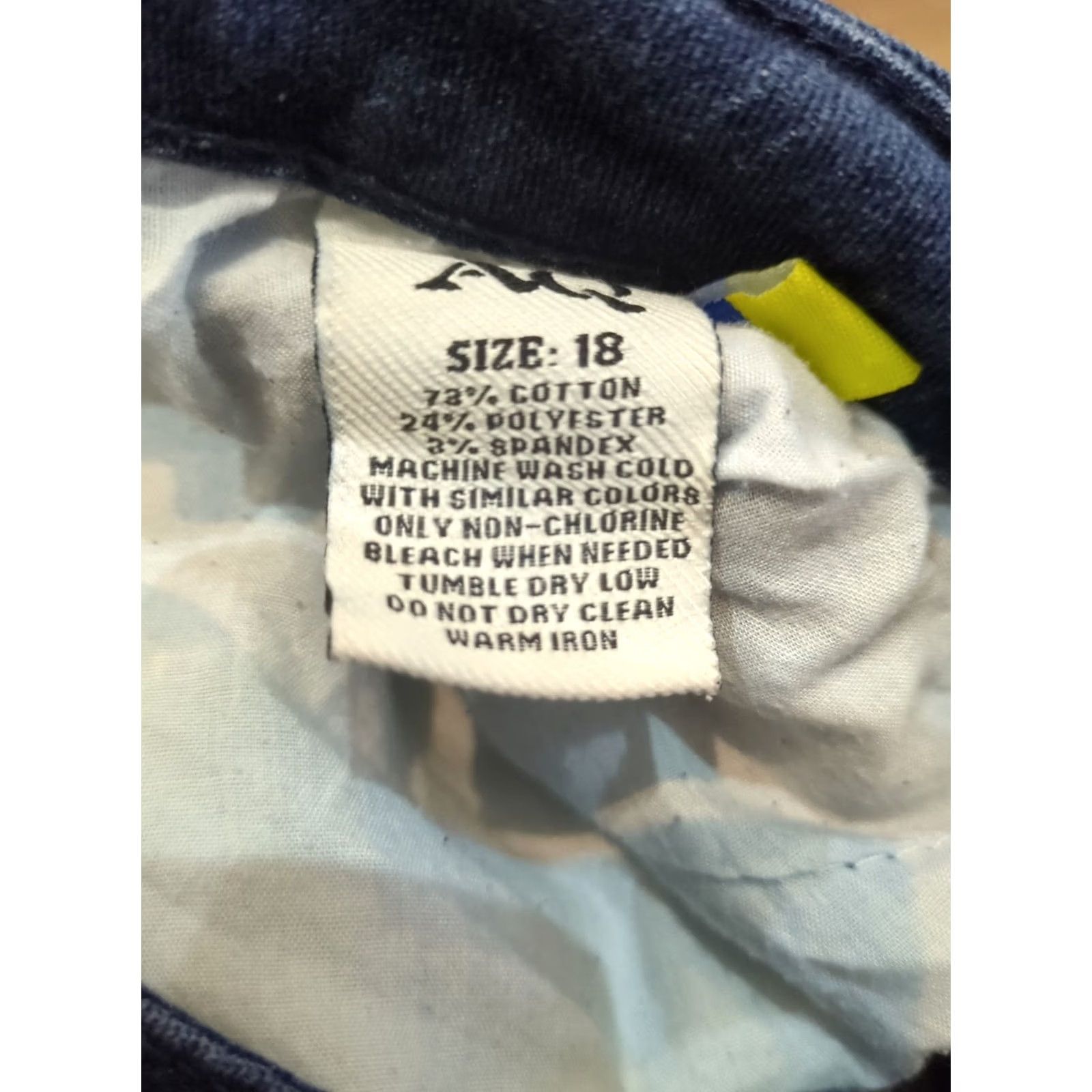 Vintage AQ Women’s Jeans Distressed Regular 5-Pocket Denim Blue Size 16 (Size 18 originally) Size 38" / US 16 / IT 52 - 5 Thumbnail