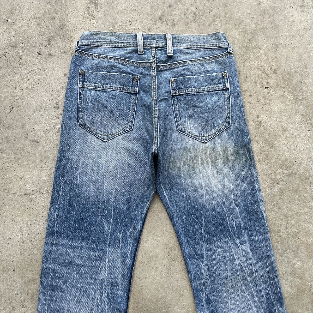 Japanese Brand W31 Vintage Japanese Distressed Faded Jeans Rare Denim Pants Size US 31 - 9 Thumbnail