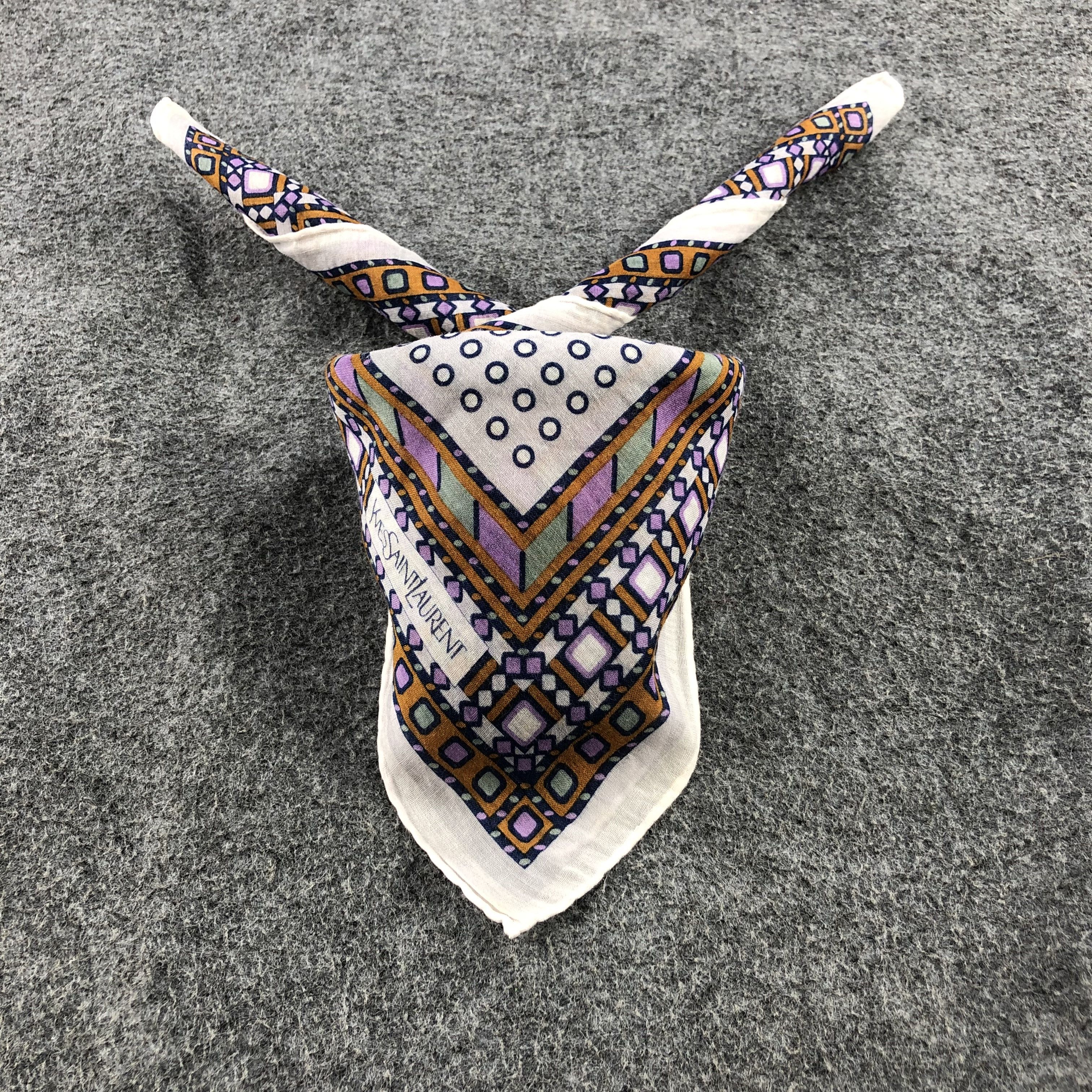 Vintage × Yves Saint Laurent Yves Saint Laurent Handkerchief Neckerchief Bandana H1441 Size ONE SIZE - 1 Thumbnail