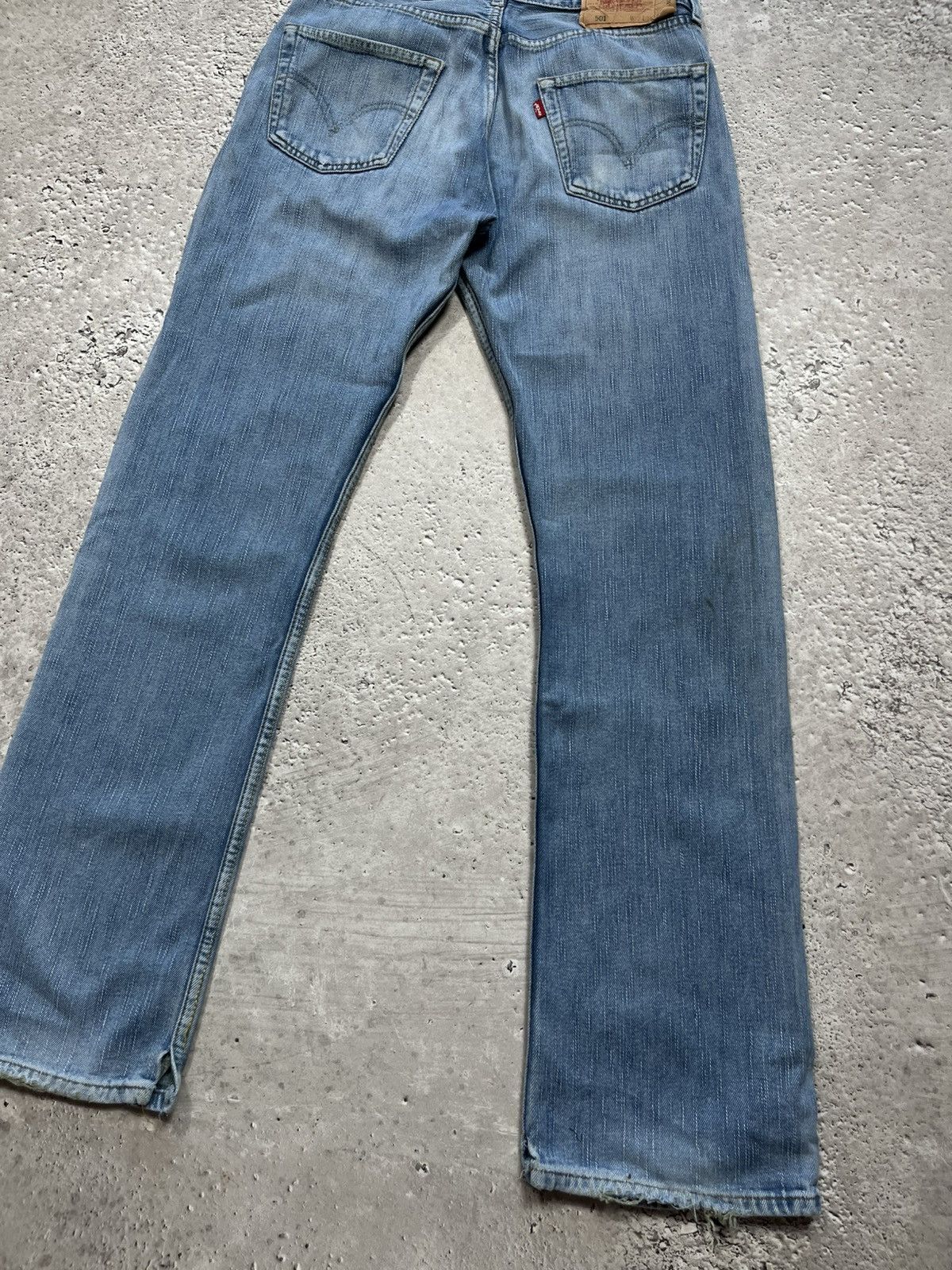Levi's Vintage Levi’s 501 Light Wash Jeans W32 L34 Made in Romania Size US 32 / EU 48 - 3 Thumbnail