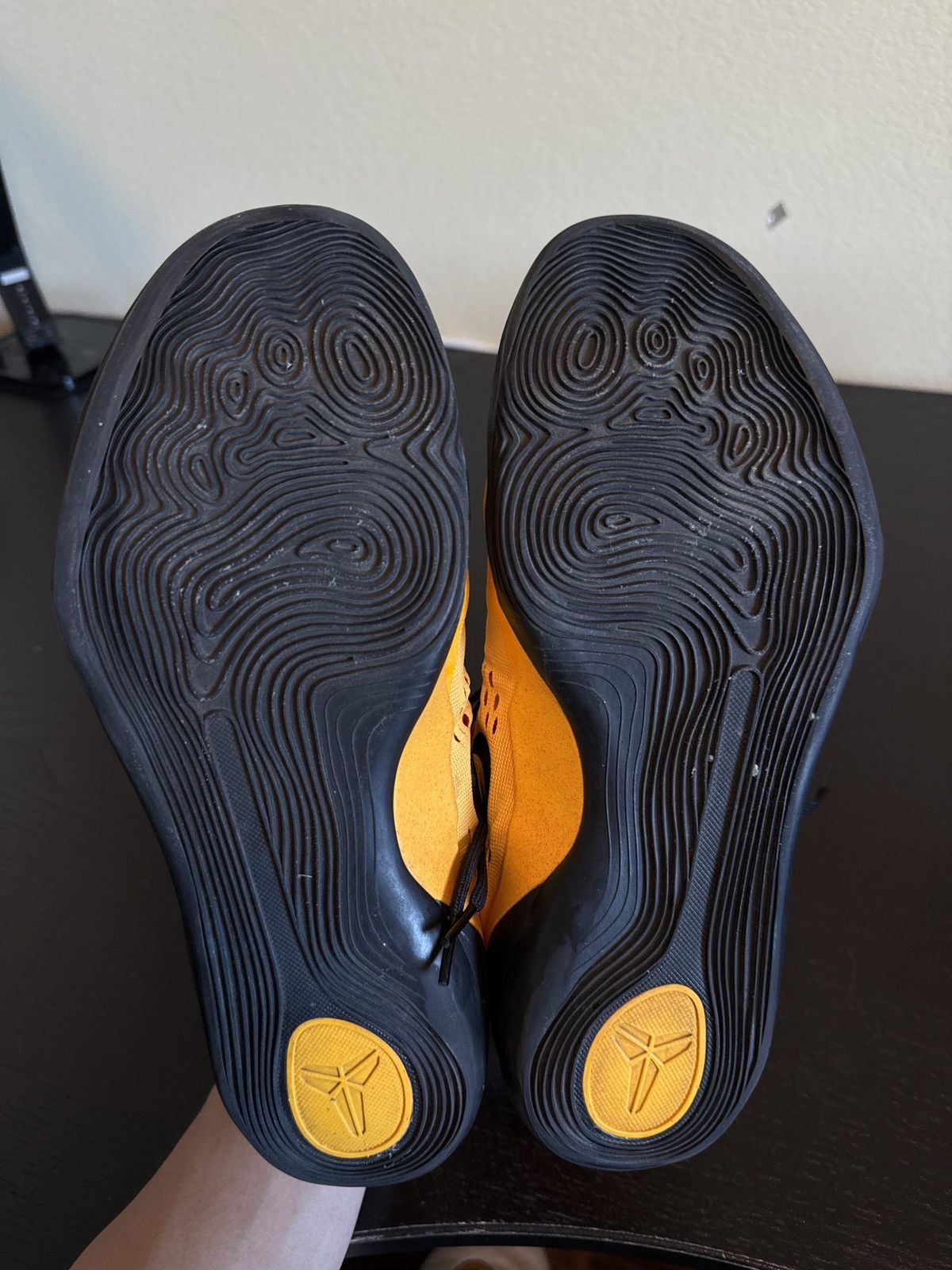 Nike Nike Kobe 9 EM Low Bruce Lee Size US 10.5 / EU 43-44 - 5 Thumbnail