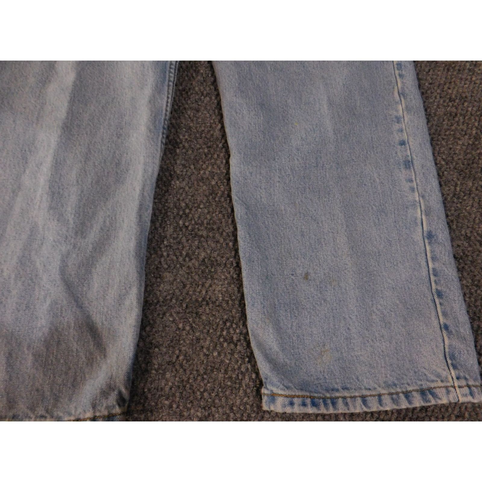 Levi's VINTAGE Levi's 550 Jeans Mens 34x30 Blue Relaxed Fit Medium Wash Denim Pants 100% Cotton Size US 34 / EU 50 - 3 Thumbnail