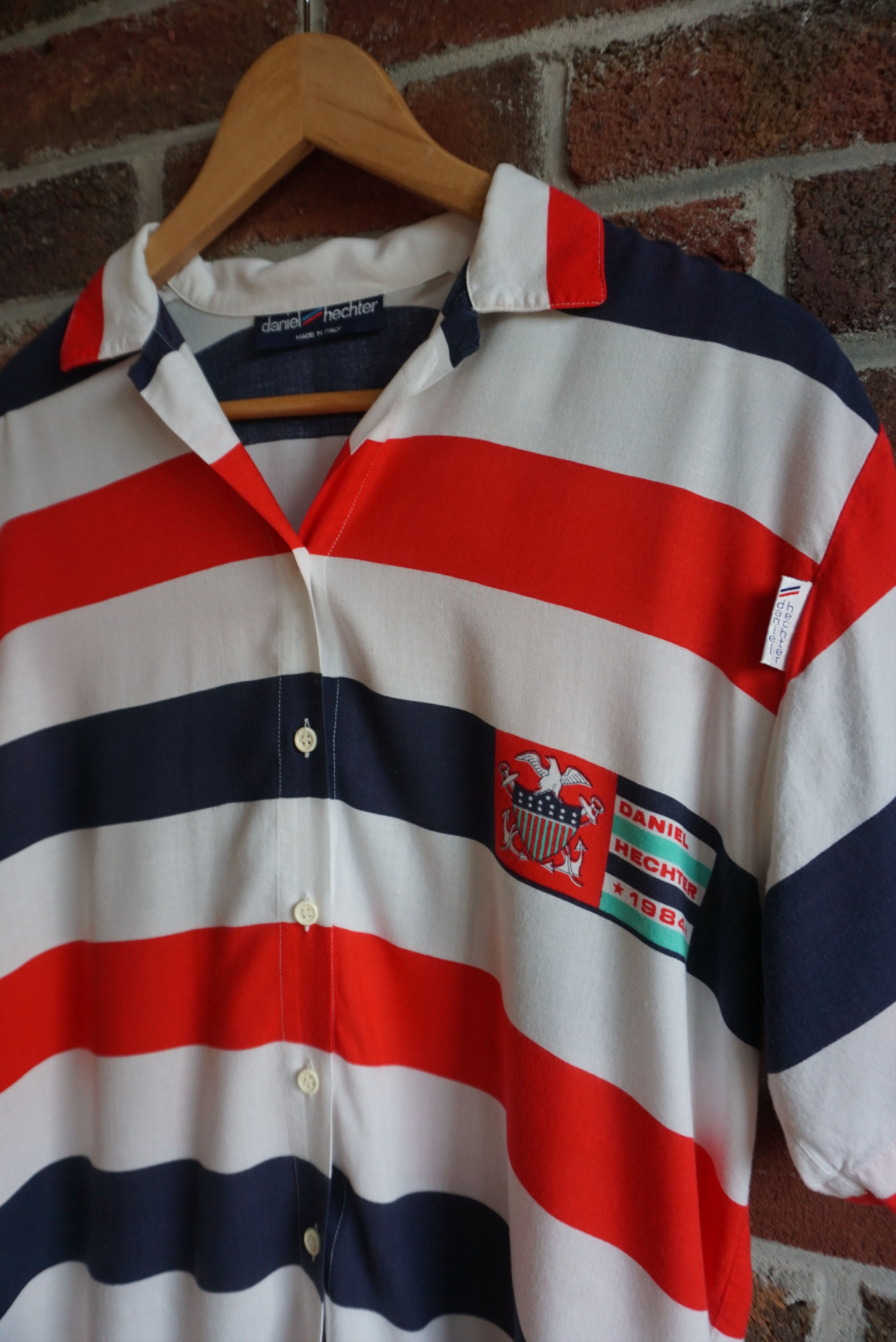 Daniel Hechter Men true vintage funky striped short sleeved shirt 80s 90s Size US S / EU 44-46 / 1 - 8 Thumbnail