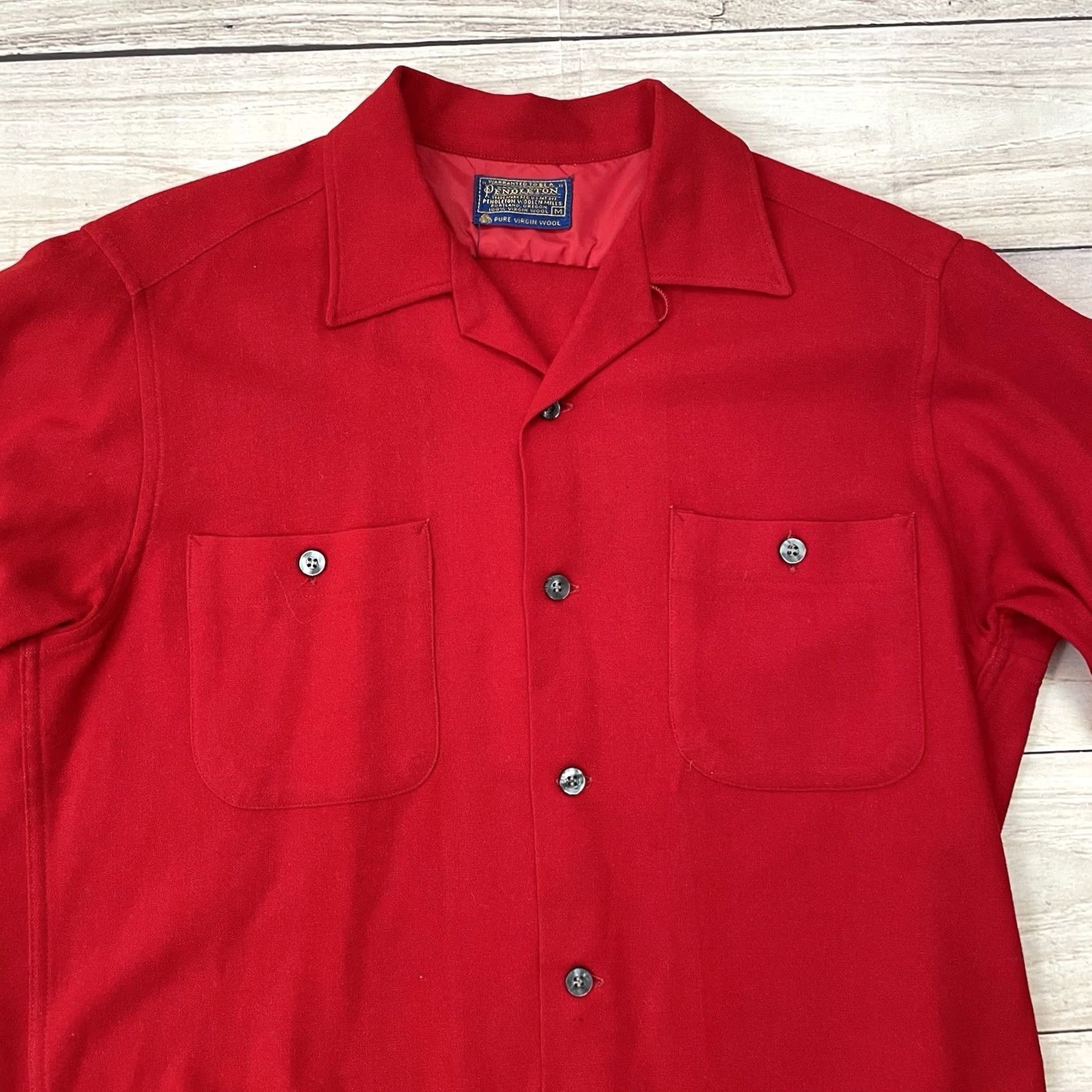 Pendleton VINTAGE Pendleton Shirt Mens Medium Red 100% Wool Solid Button-Up USA 70s Size US M / EU 48-50 / 2 - 2 Thumbnail