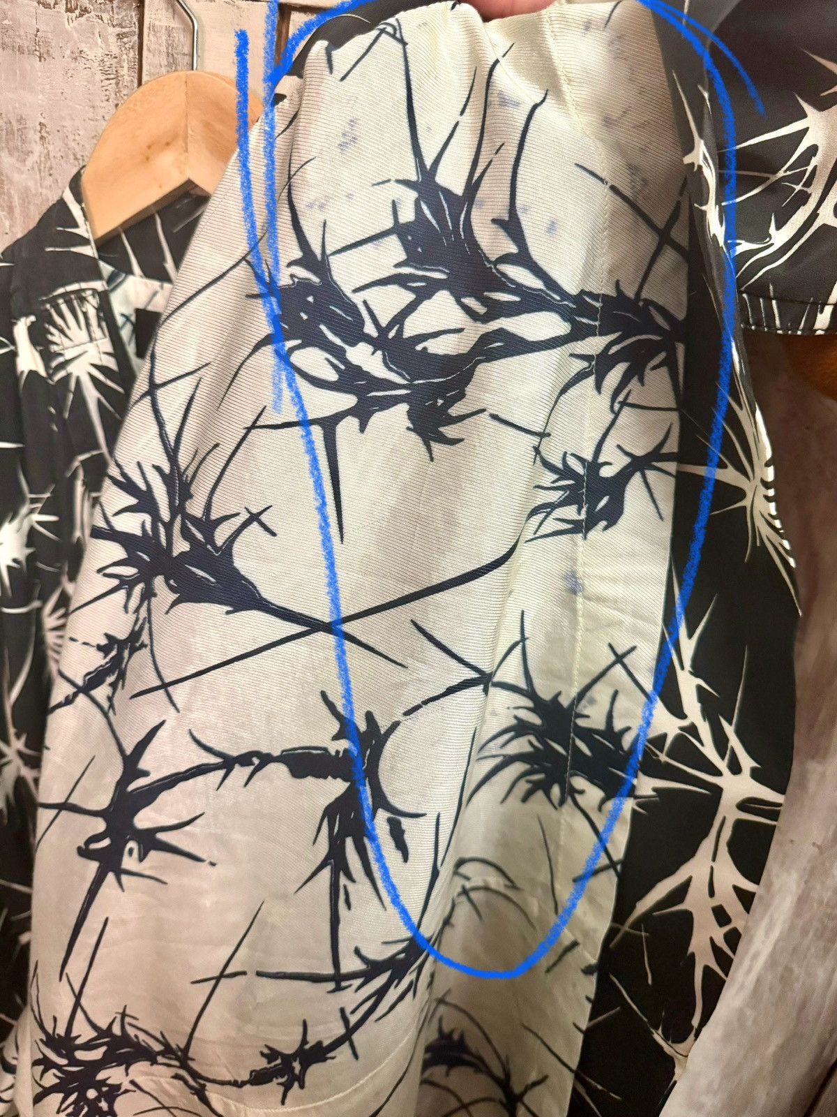 Haider Ackermann haider Ackermann floral slik printed coat 42 wo Size M / US 6-8 / IT 42-44 - 17 Thumbnail