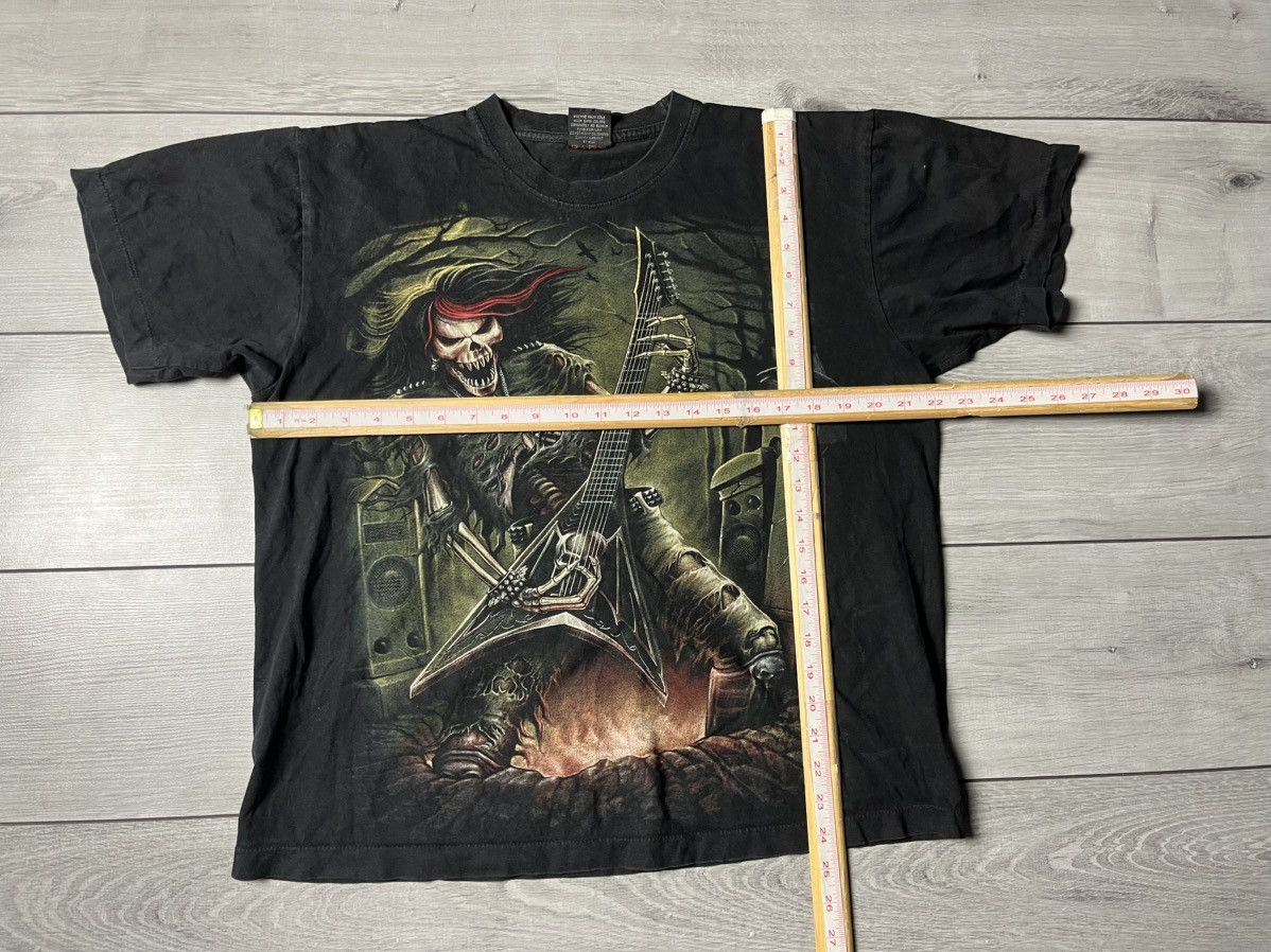 Band Tees Vintage Skull rock band Tshirt size Large y2k Size US L / EU 52-54 / 3 - 5 Thumbnail