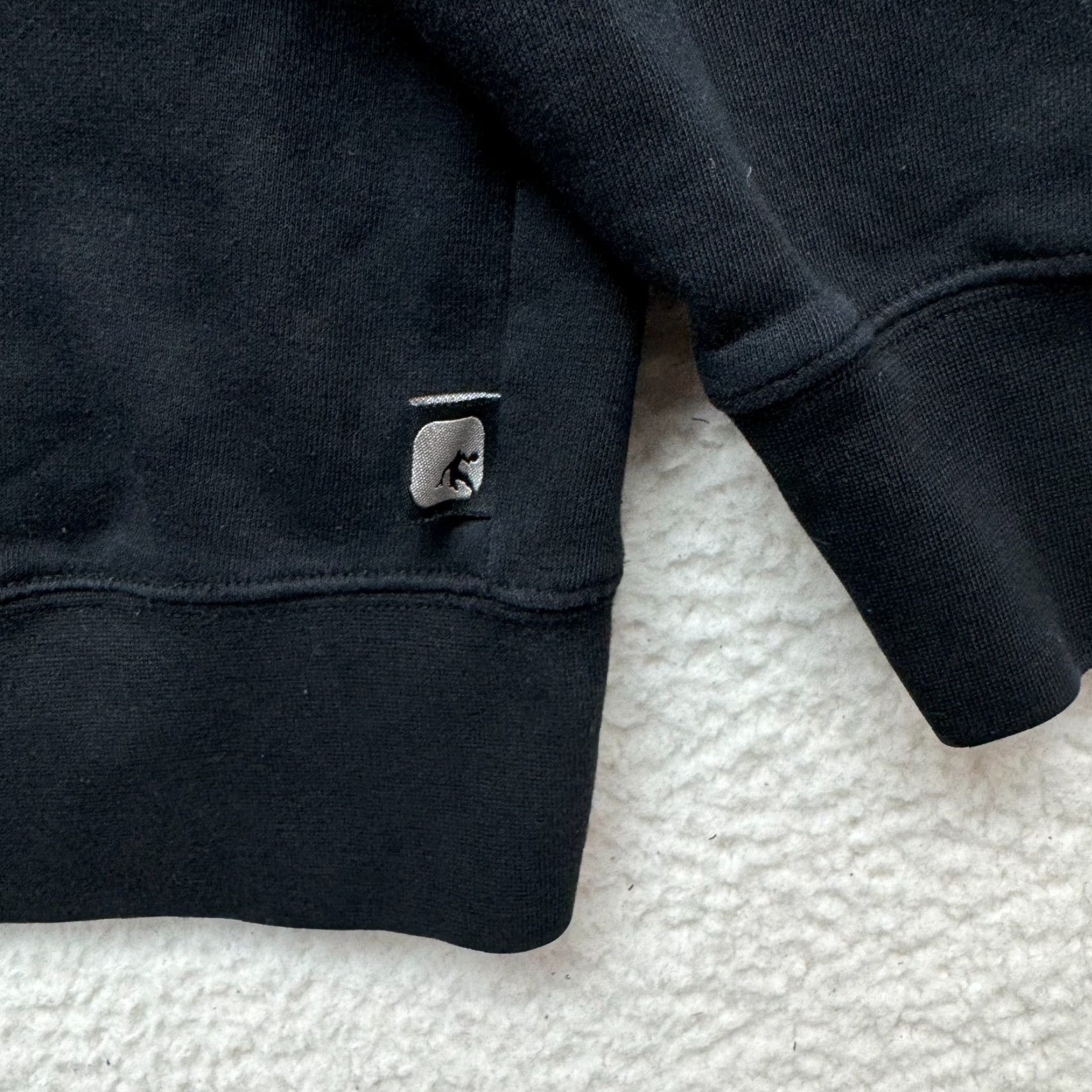 Vintage VINTAGE And1 Hoodie Sweatshirt M Black Logo Grunge Skater Mens Y2K Size US M / EU 48-50 / 2 - 6 Thumbnail