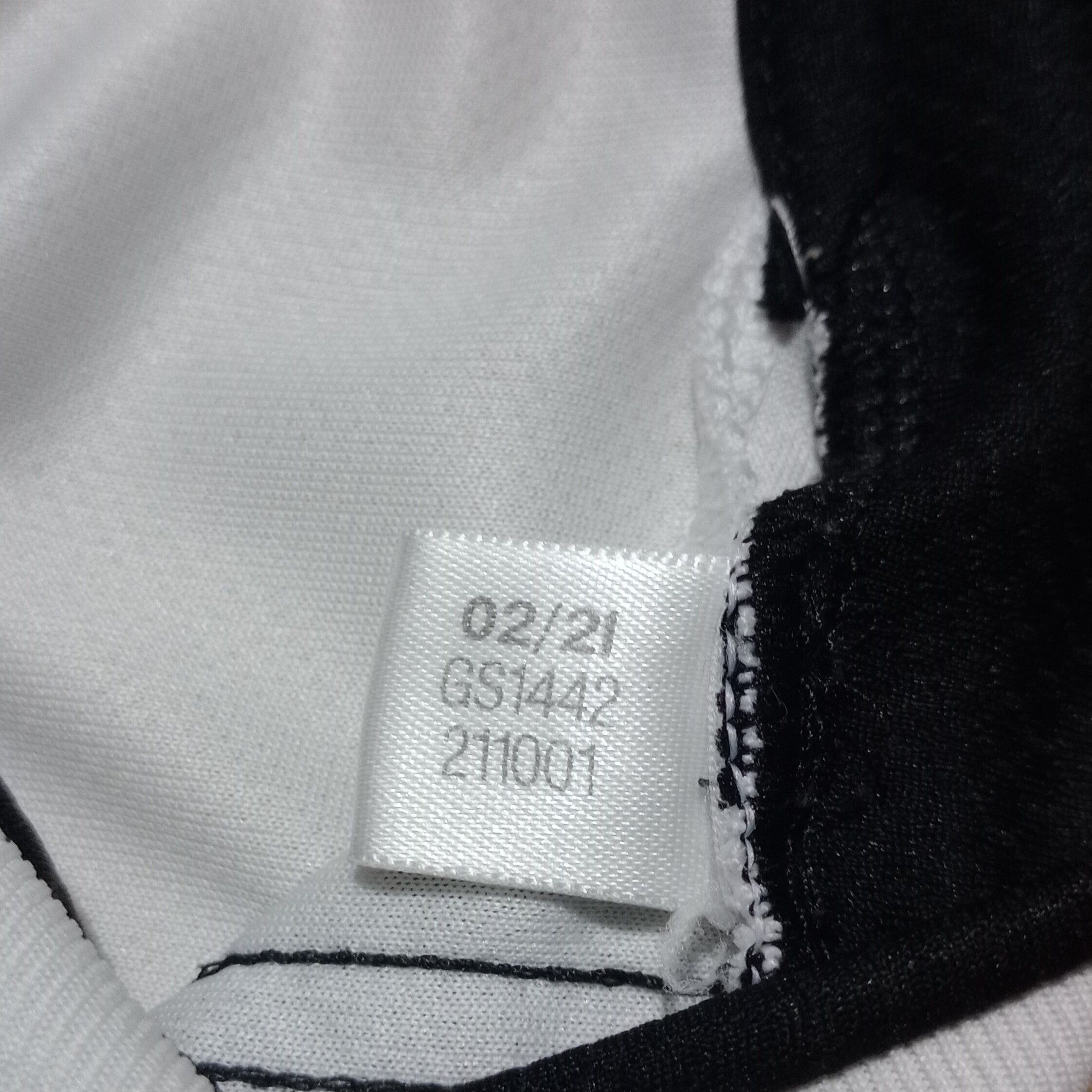Adidas Juventus Final Coppa Italia 2021 Jersey Cristiano Ronaldo 7 Size US M / EU 48-50 / 2 - 5 Thumbnail