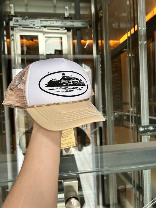 Corteiz Corteiz Alcatraz Trucker Hat | Grailed