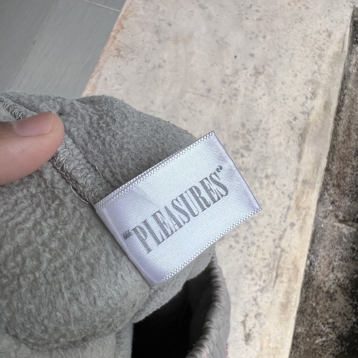 Pleasures Pleasures Decay Sweatpant Bleach Jogger Pant Size US 36 / EU 52 - 9 Thumbnail