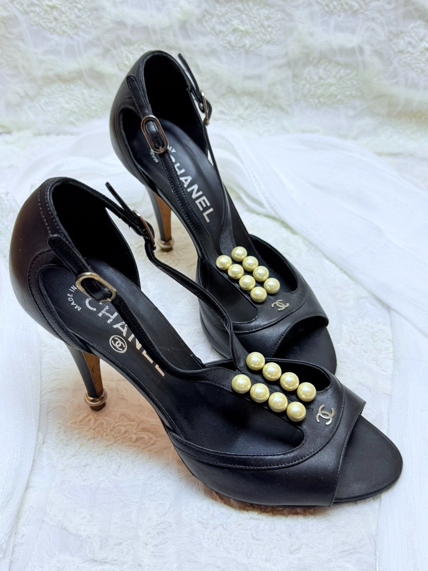 Chanel Chanel Retro Black Sandals us_7 Women Size US 7 / IT 37 - 1 Thumbnail