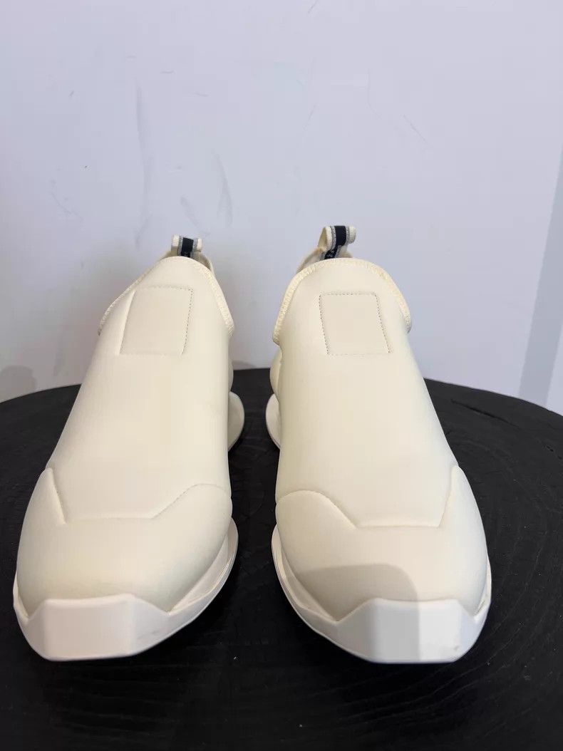 Rick Owens Drkshdw Rick Owens Drkshdw Off-White New Runner Slip-On Sneakers Size US 9 / EU 42 - 3 Thumbnail