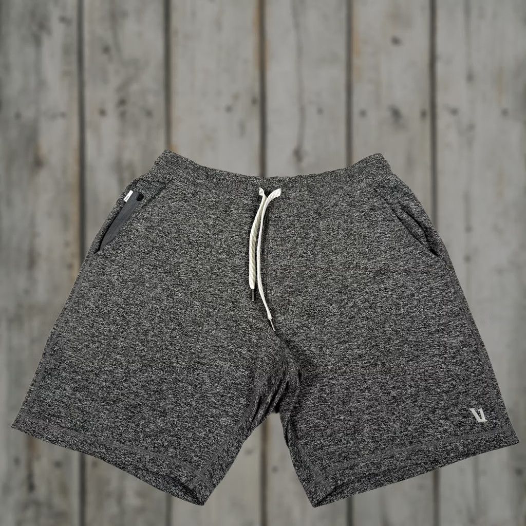 Vuori Vuori Mens Small Gray Ponto Knit Sweat Shorts with Drawstring & Pockets - Athletic Activewear, Casual Shirt? Size US 29 - 1 Thumbnail