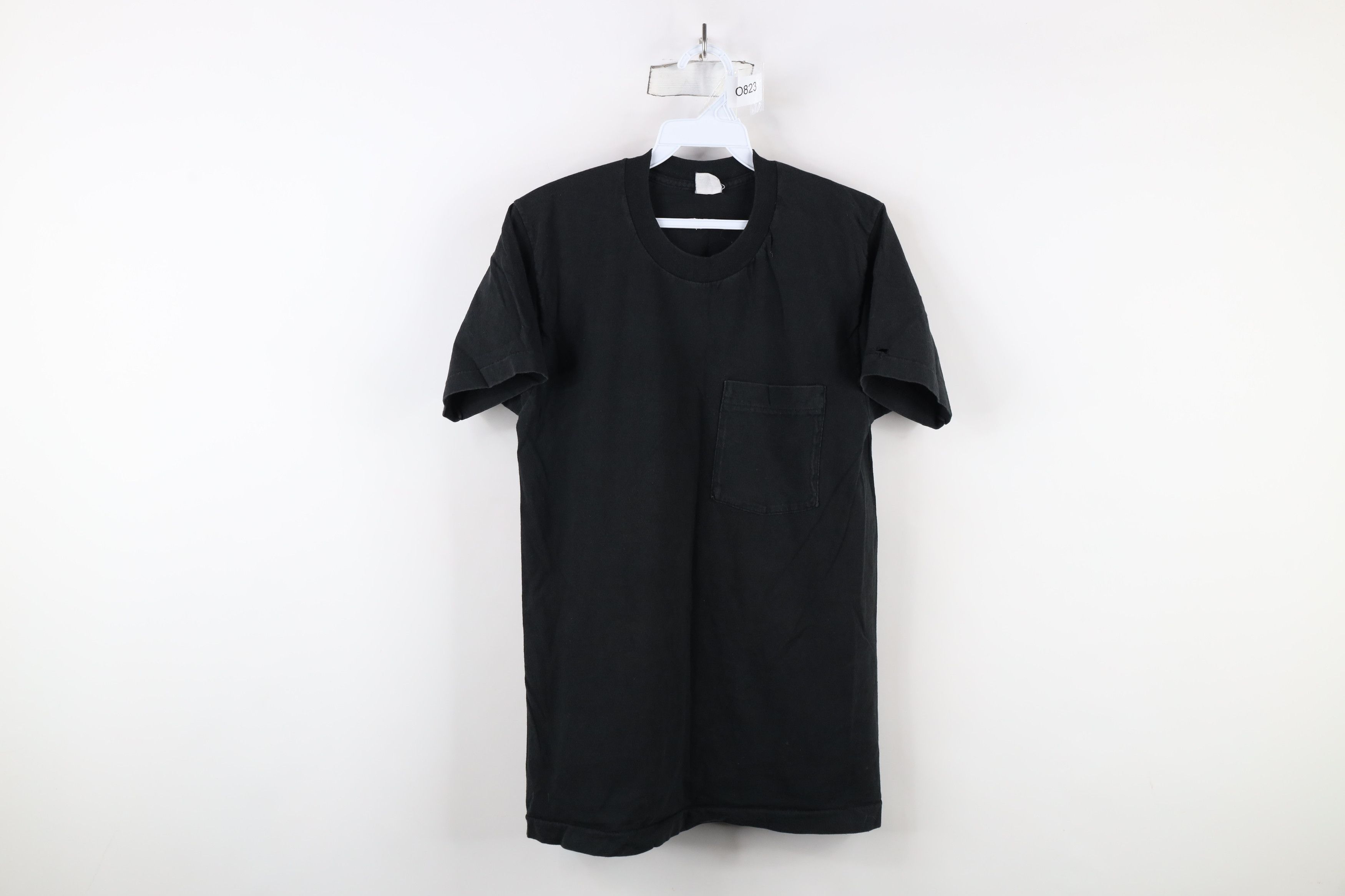 Vintage Vintage 90s Streetwear Blank Cotton Pocket T-Shirt Black USA Size US M / EU 48-50 / 2 - 1 Thumbnail