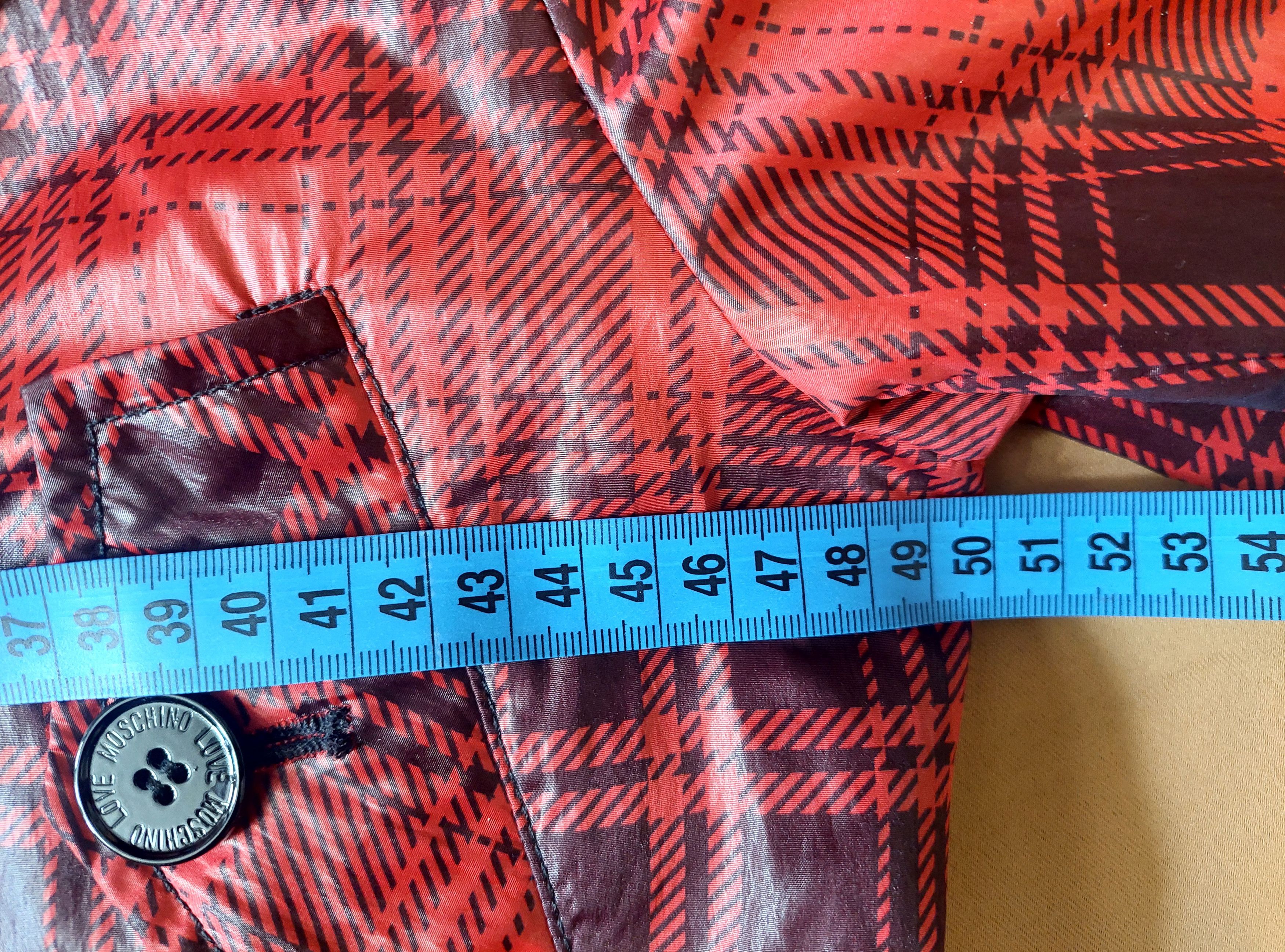 Love Moschino Love Moschino Red Tartan Rain Trench Coat Size IT 40 US 4 Size S / US 4 / IT 40 - 22 Thumbnail