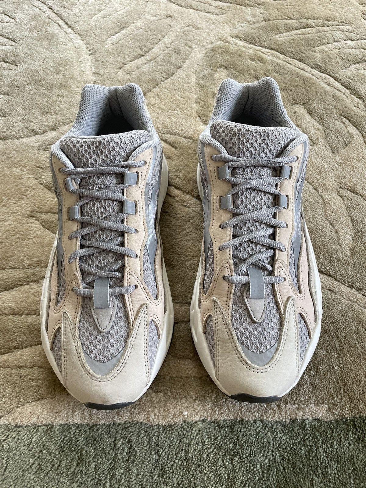 Adidas Yeezy 700 V2 Cream Size US 10.5 / EU 43-44 - 3 Thumbnail