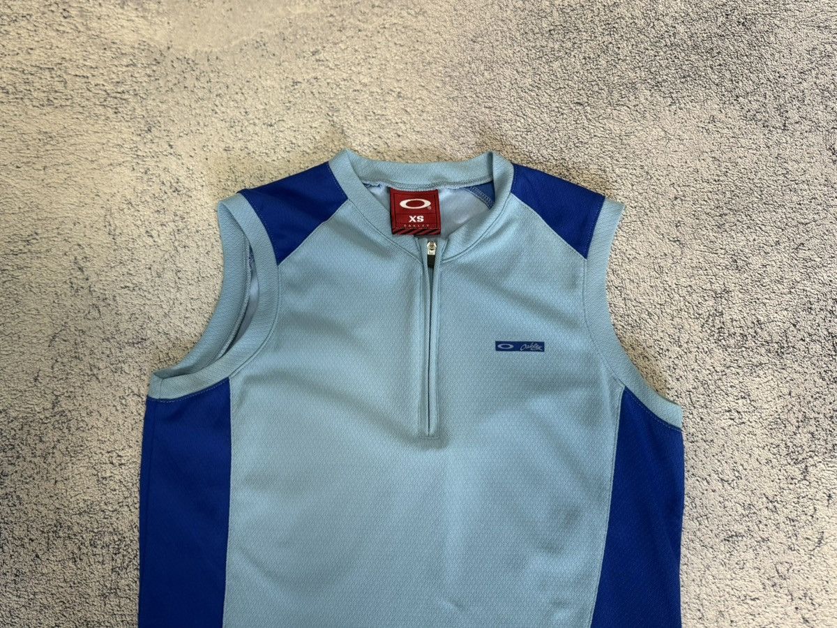 Oakley Vintage Oakley Cycling Jersey Womens XS Sleeveless 1/4 Zip Size XS / US 0-2 / IT 36-38 - 6 Thumbnail