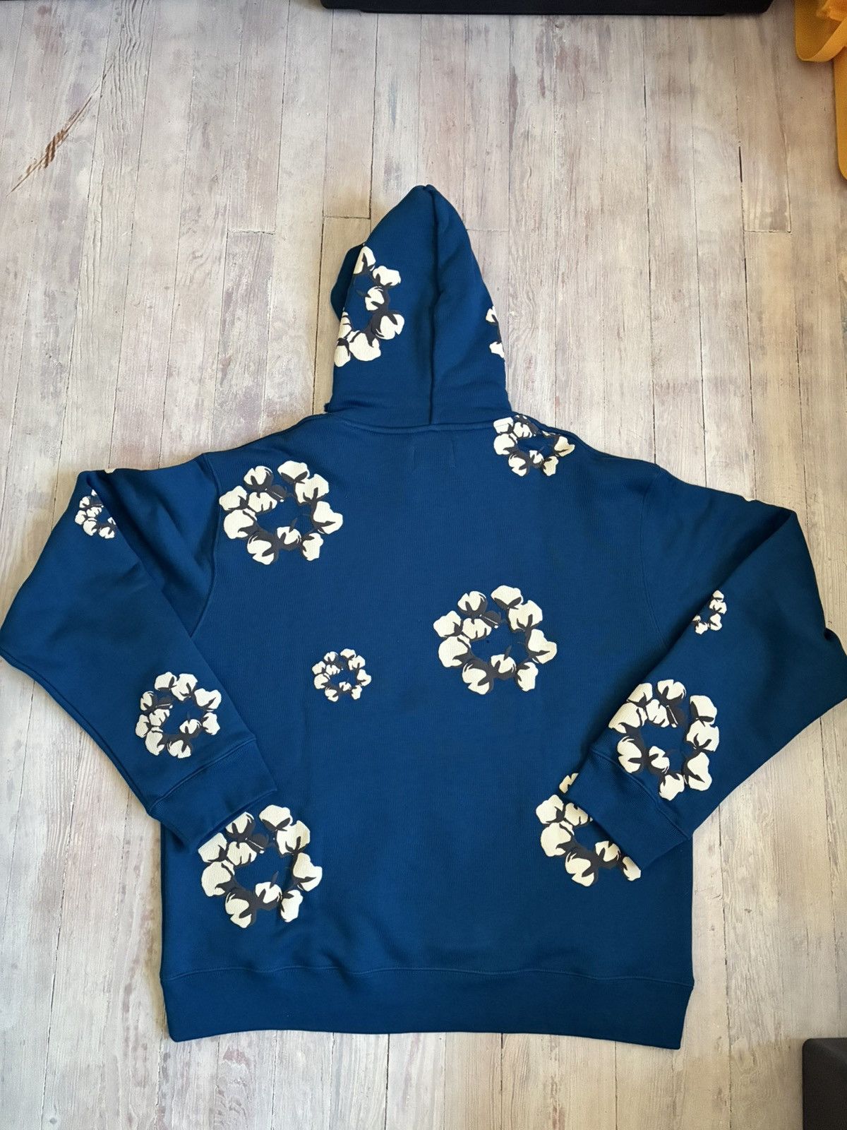 Cactus Plant Flea Market × DENIM TEARS Denim Tears x CPFM Cactus Tears Wreath Hoodie Size US XXL / EU 58 / 5 - 2 Thumbnail