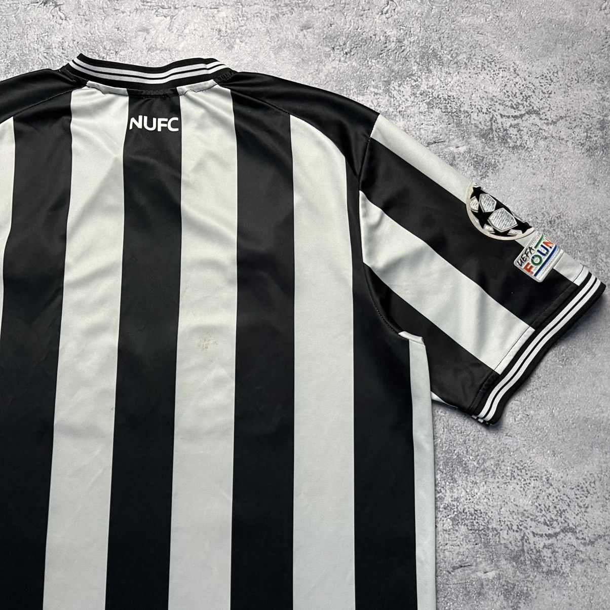 Castore Vintage Castore Newcastle United Sela Home Soccer Jersey Size US XL / EU 56 / 4 - 17 Thumbnail