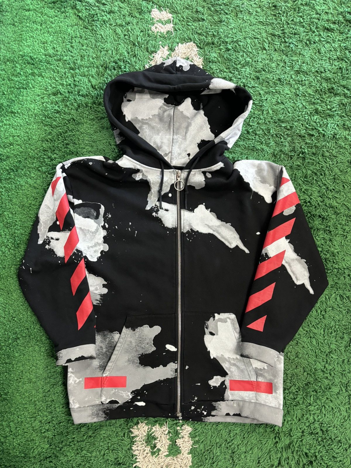 Off white liquid spots hoodie on sale