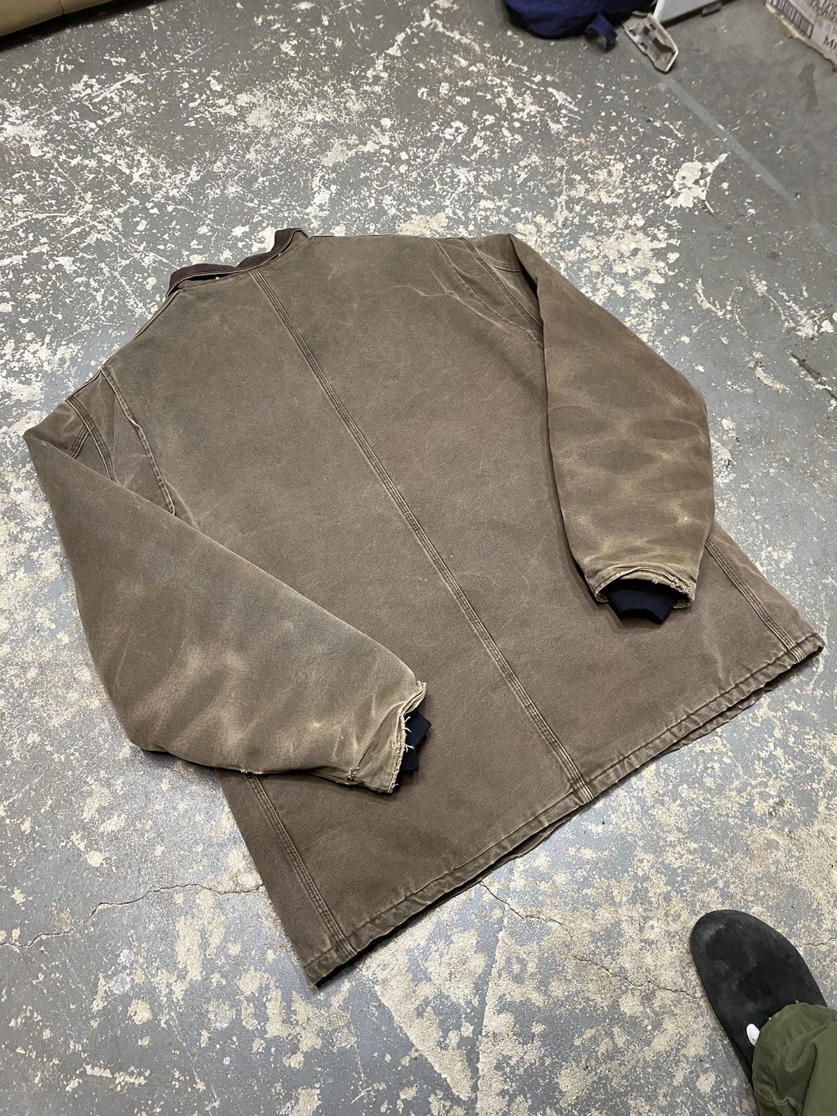 Carhartt × Vintage Vintage Carhartt Arctic Faded Brown Insulated Work Jacket Size US XL / EU 56 / 4 - 13 Thumbnail